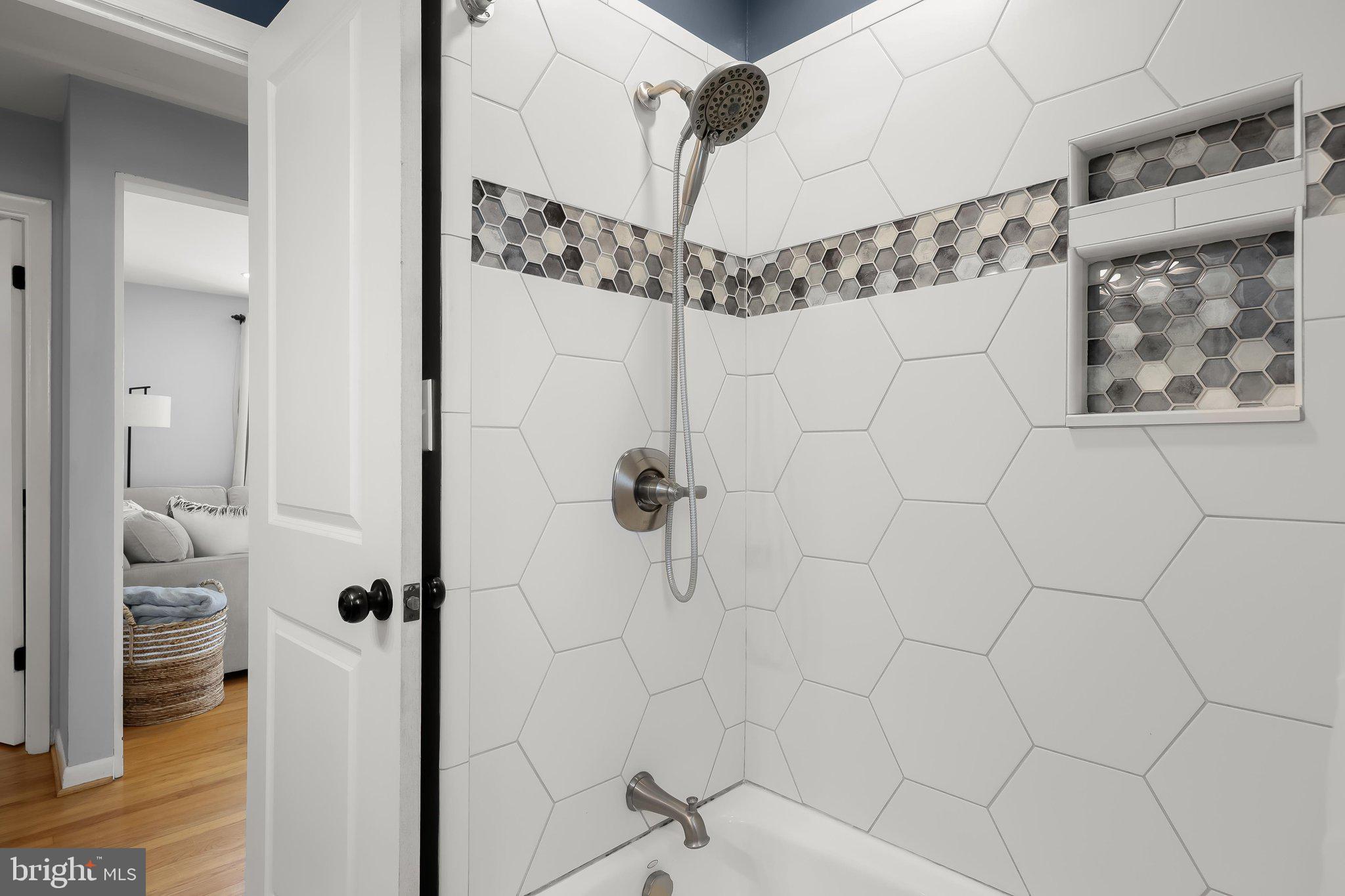 GLEN HAVEN - Residential