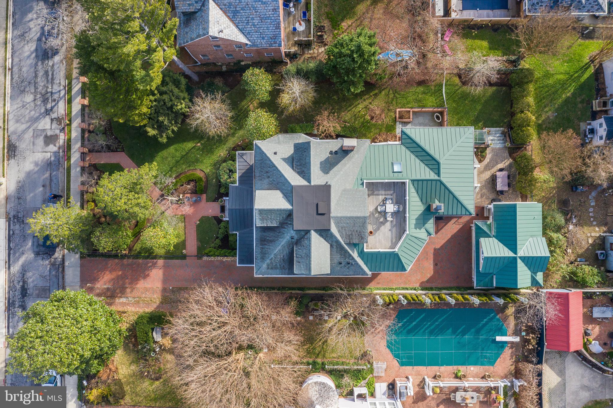 MURRAY HILL - Residential