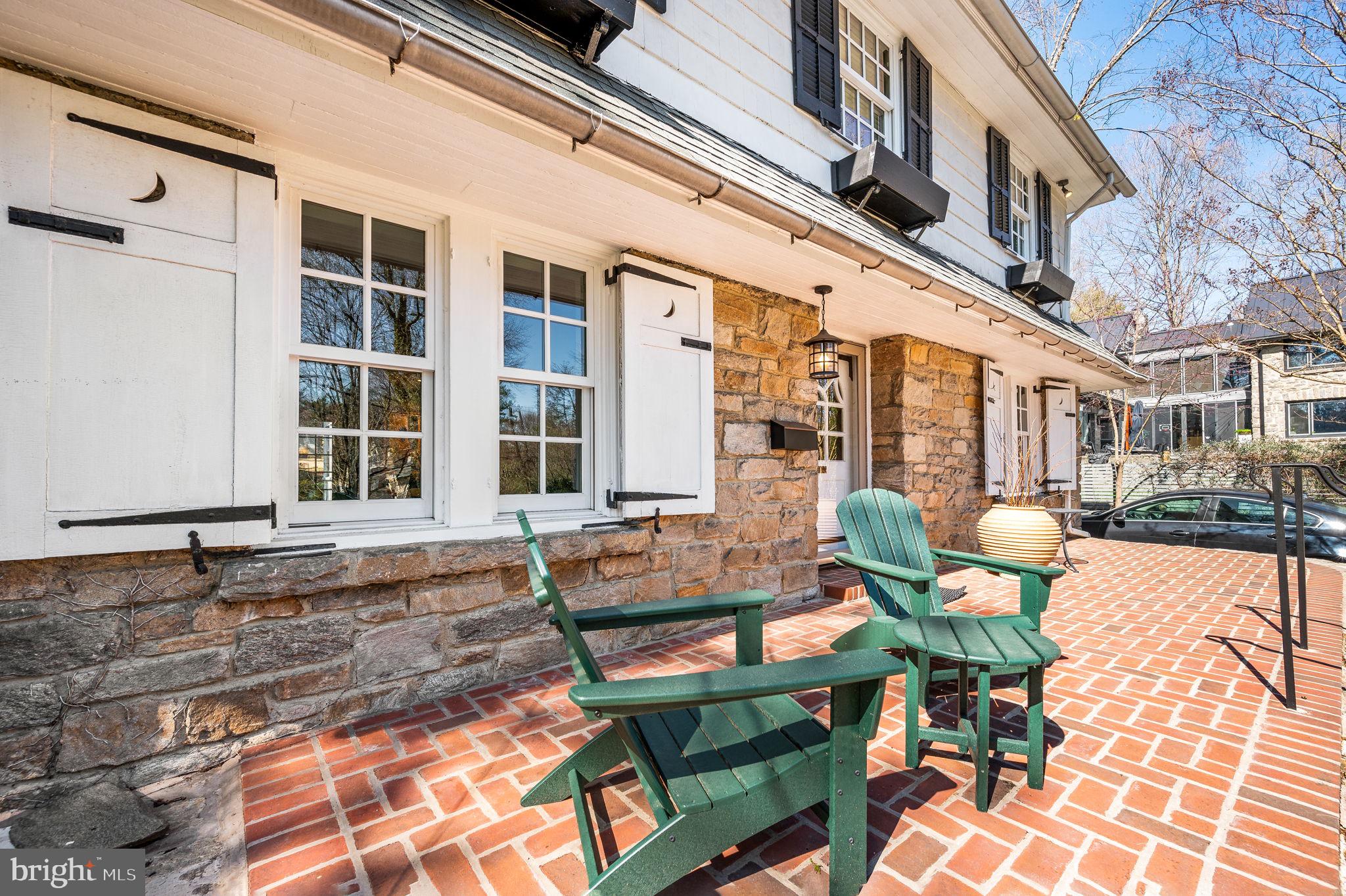 SWARTHMORE HILLS - Residential