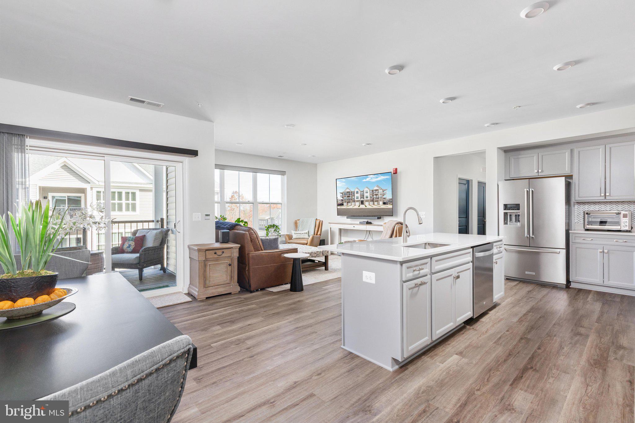 EMBREY MILL - Residential