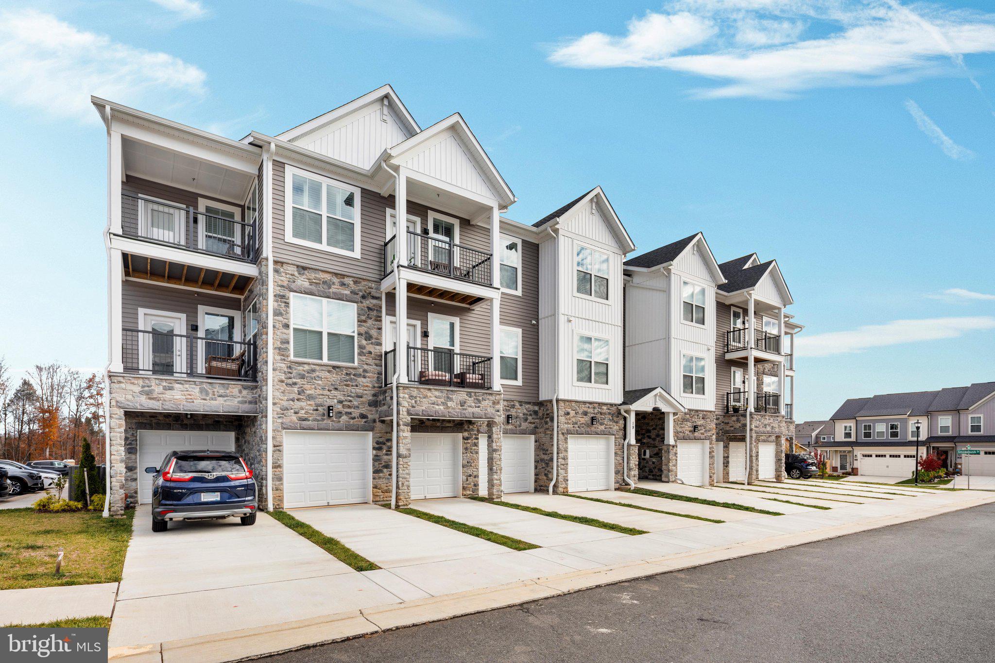 EMBREY MILL - Residential