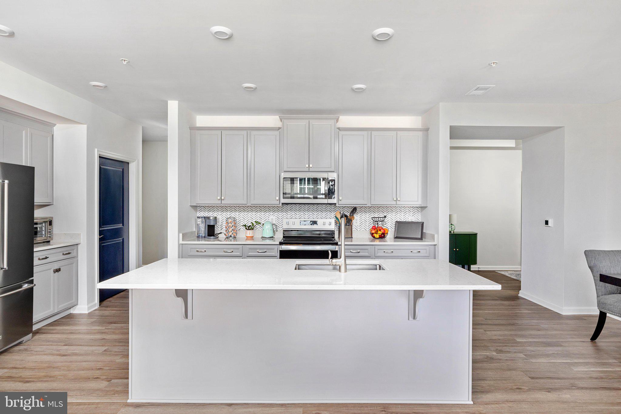 EMBREY MILL - Residential