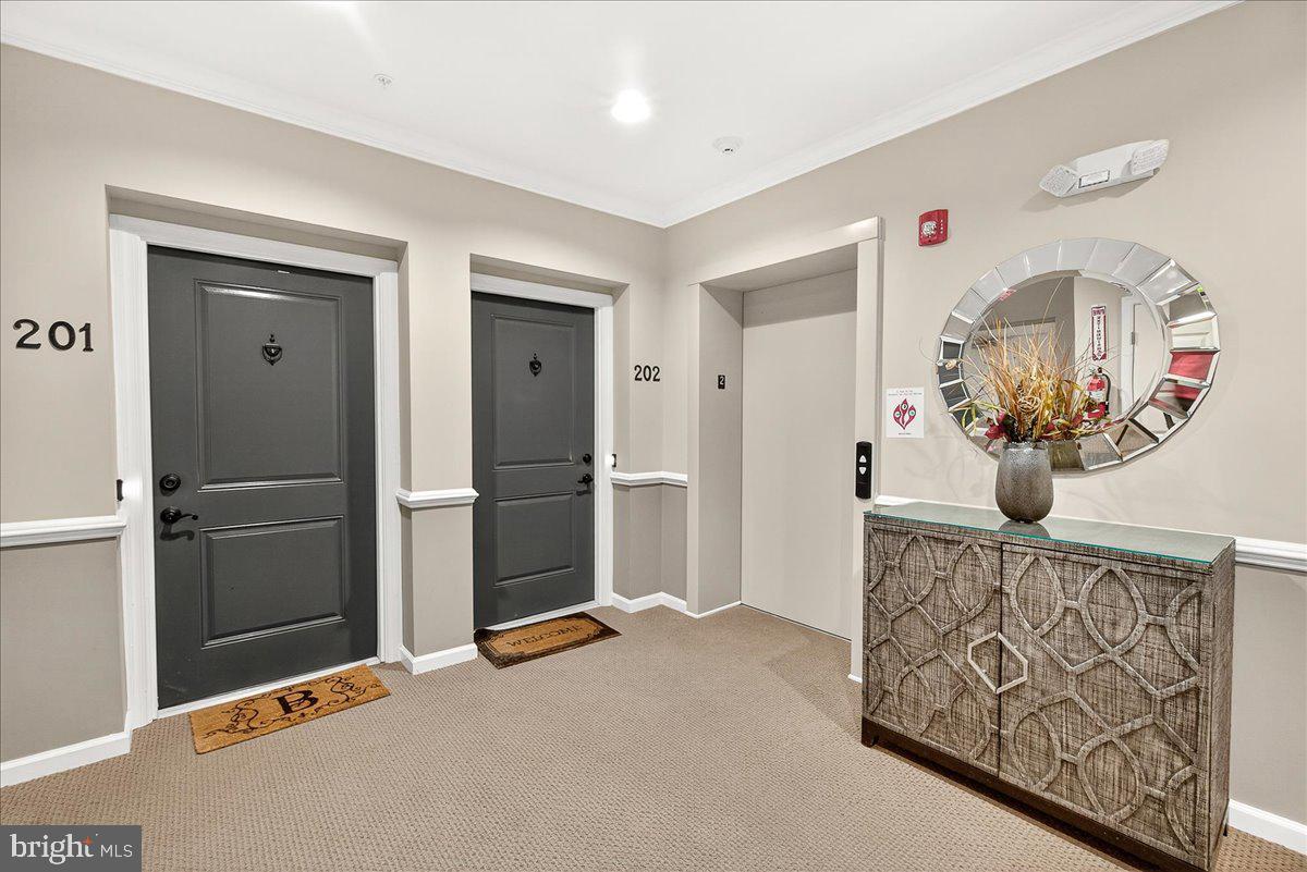 LINTON AT BALLENGER - Residential