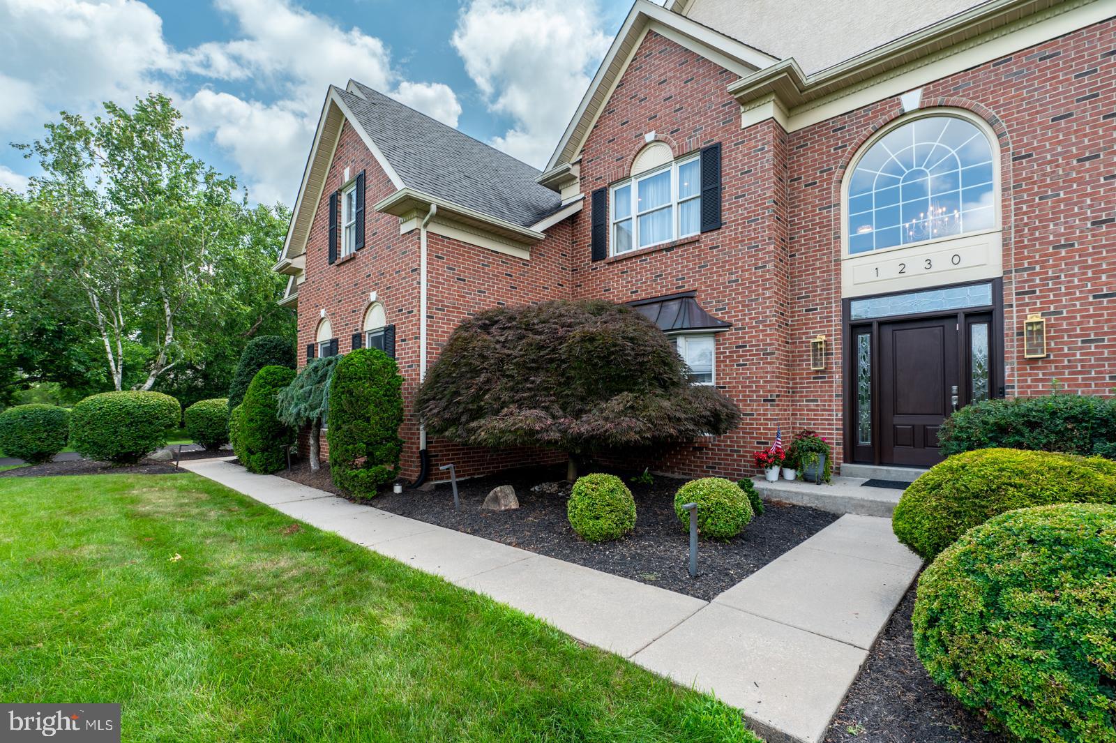 ESTS AT CEDAR HILL - Residential