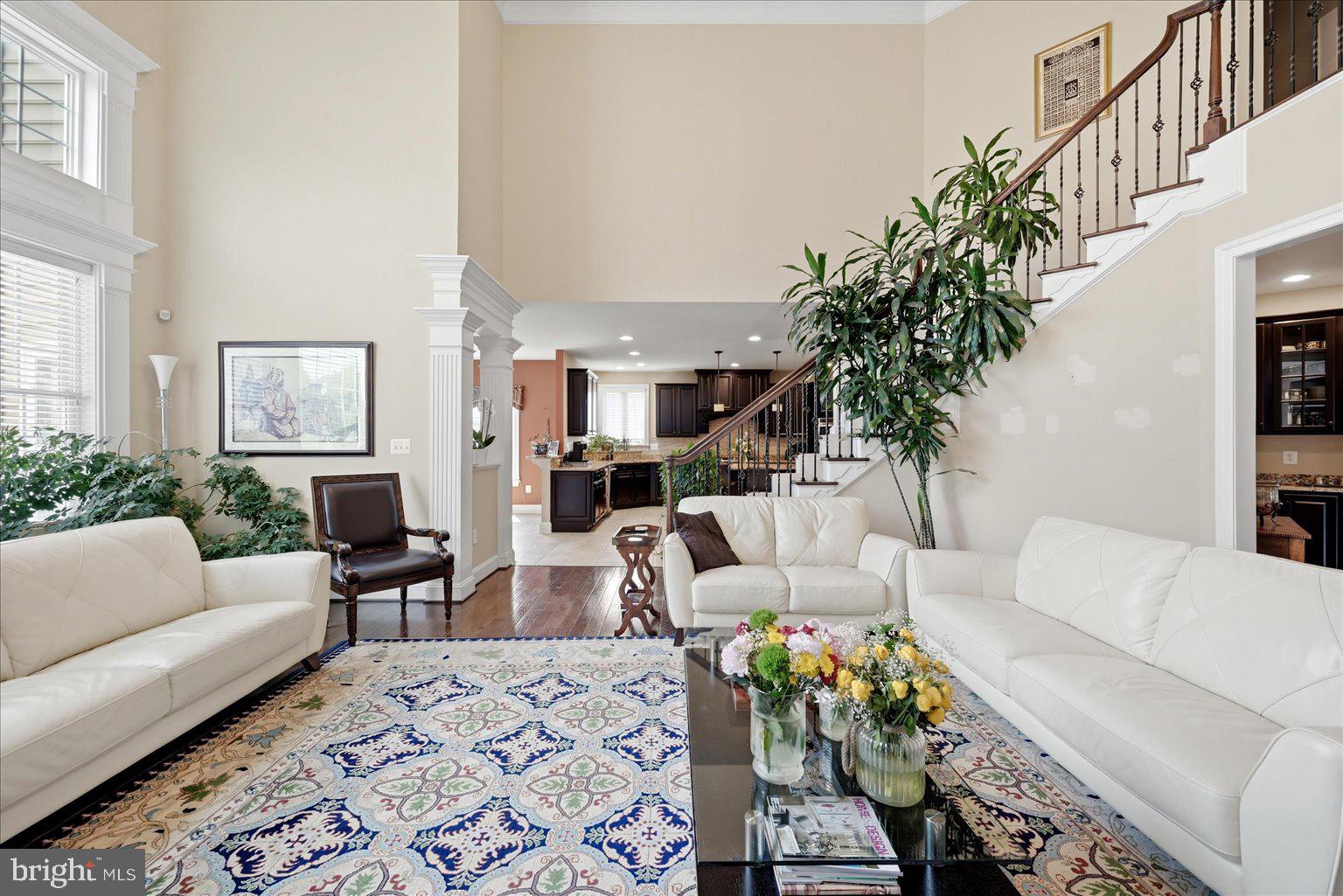 DAWSON'S CORNER - Residential
