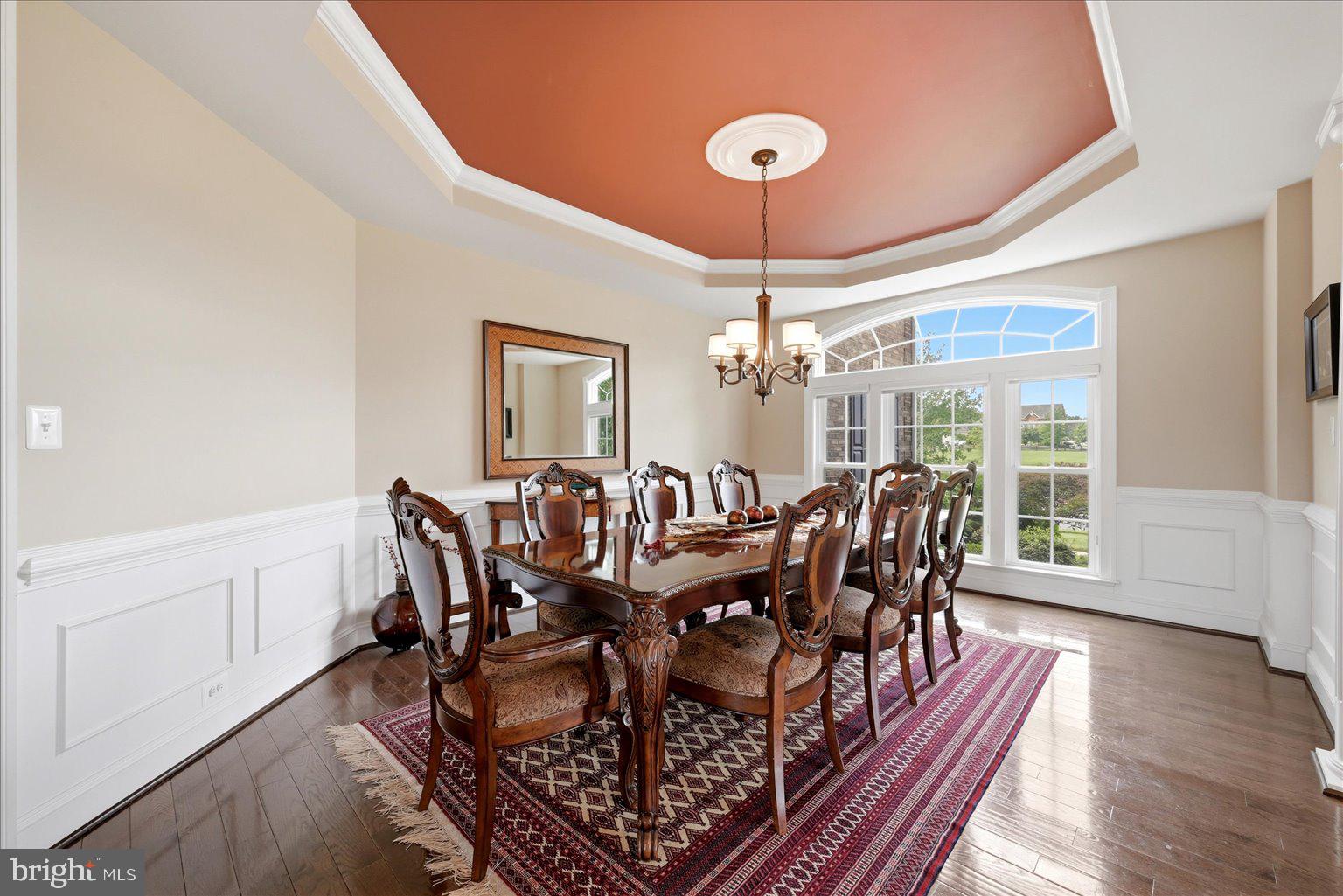 DAWSON'S CORNER - Residential