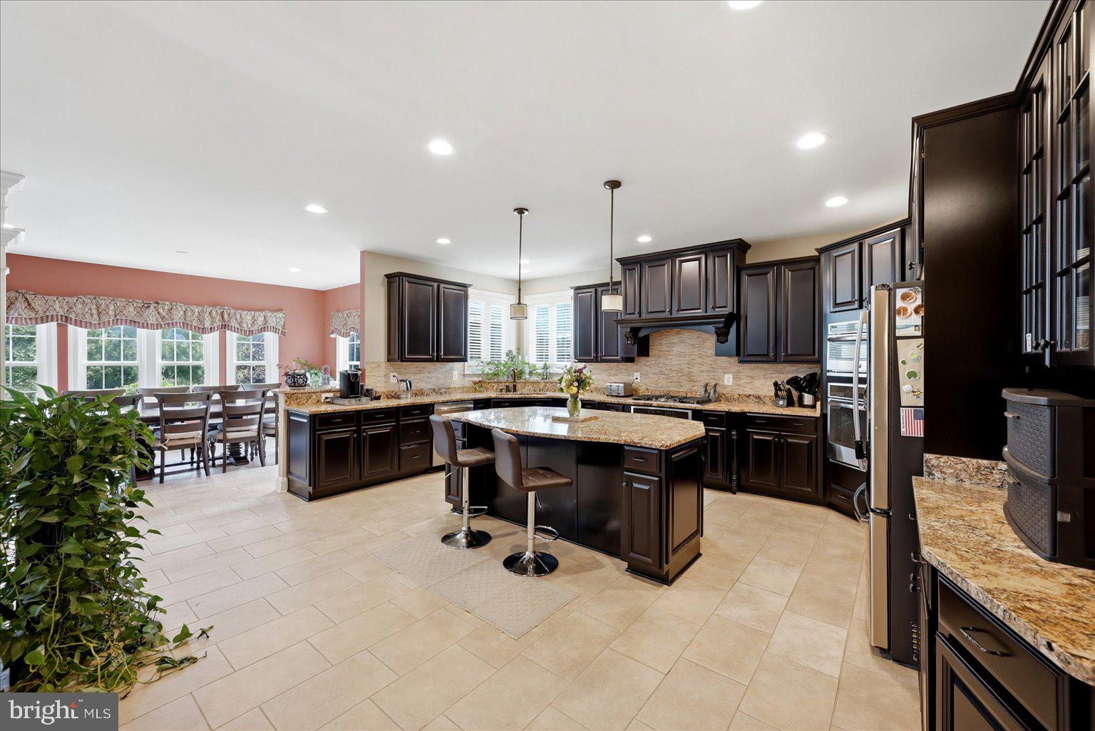 DAWSON'S CORNER - Residential