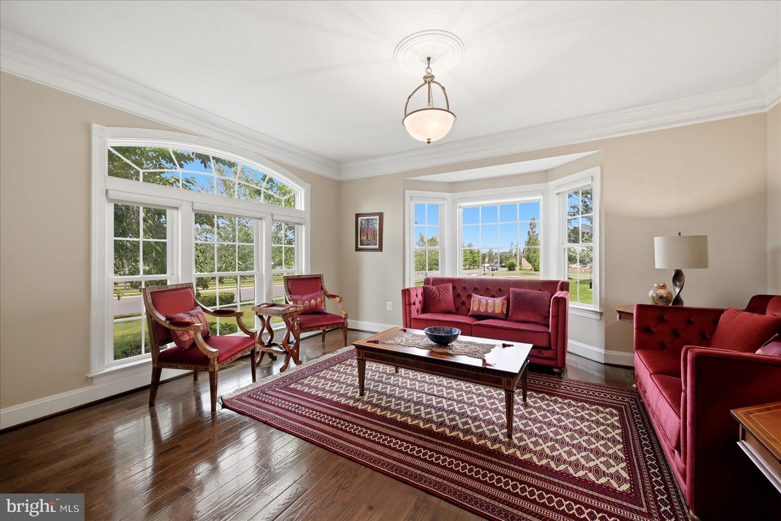DAWSON'S CORNER - Residential