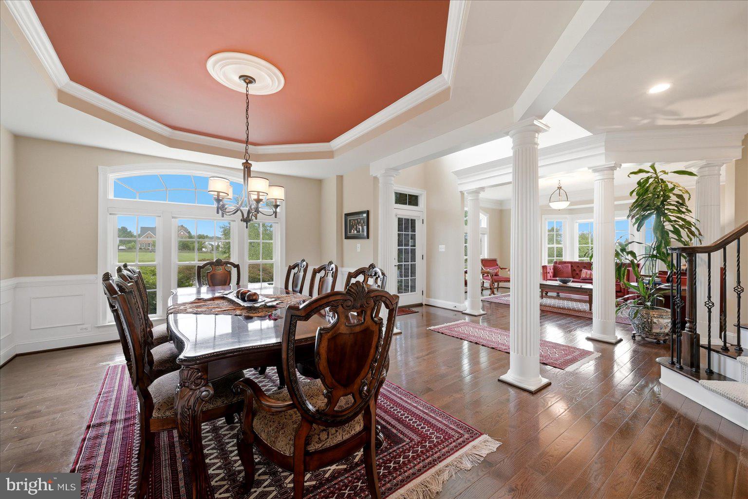 DAWSON'S CORNER - Residential