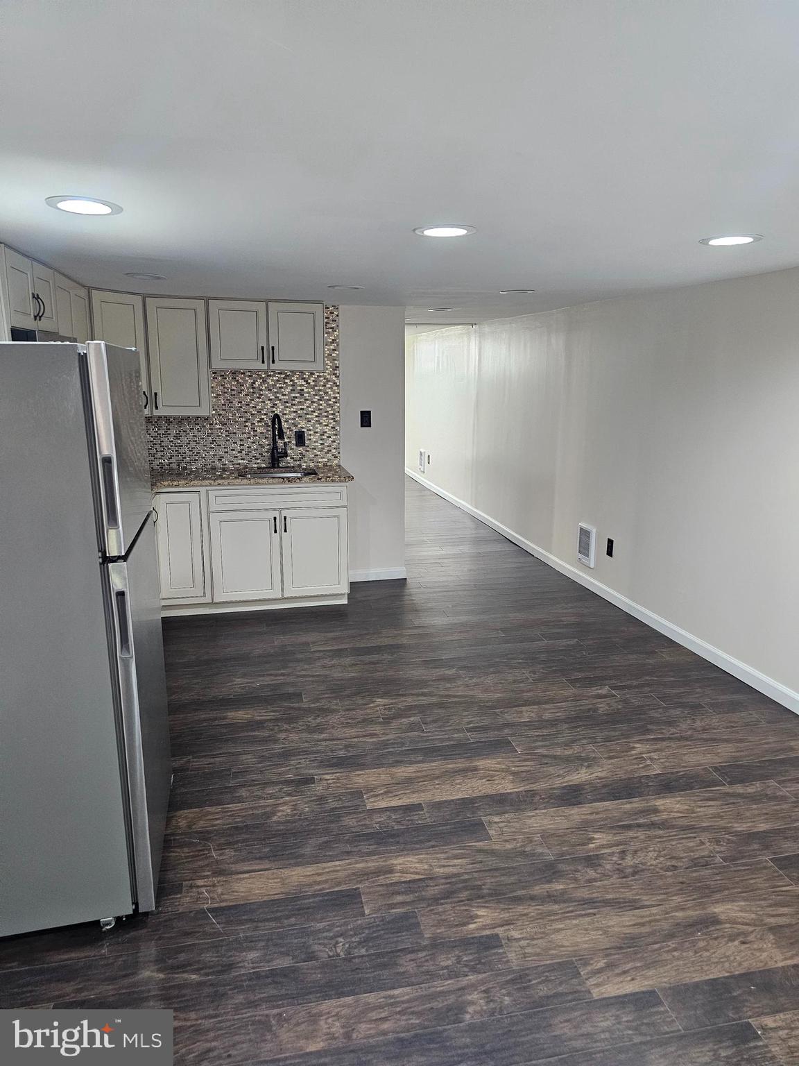 FRANKFORD - Residential Lease