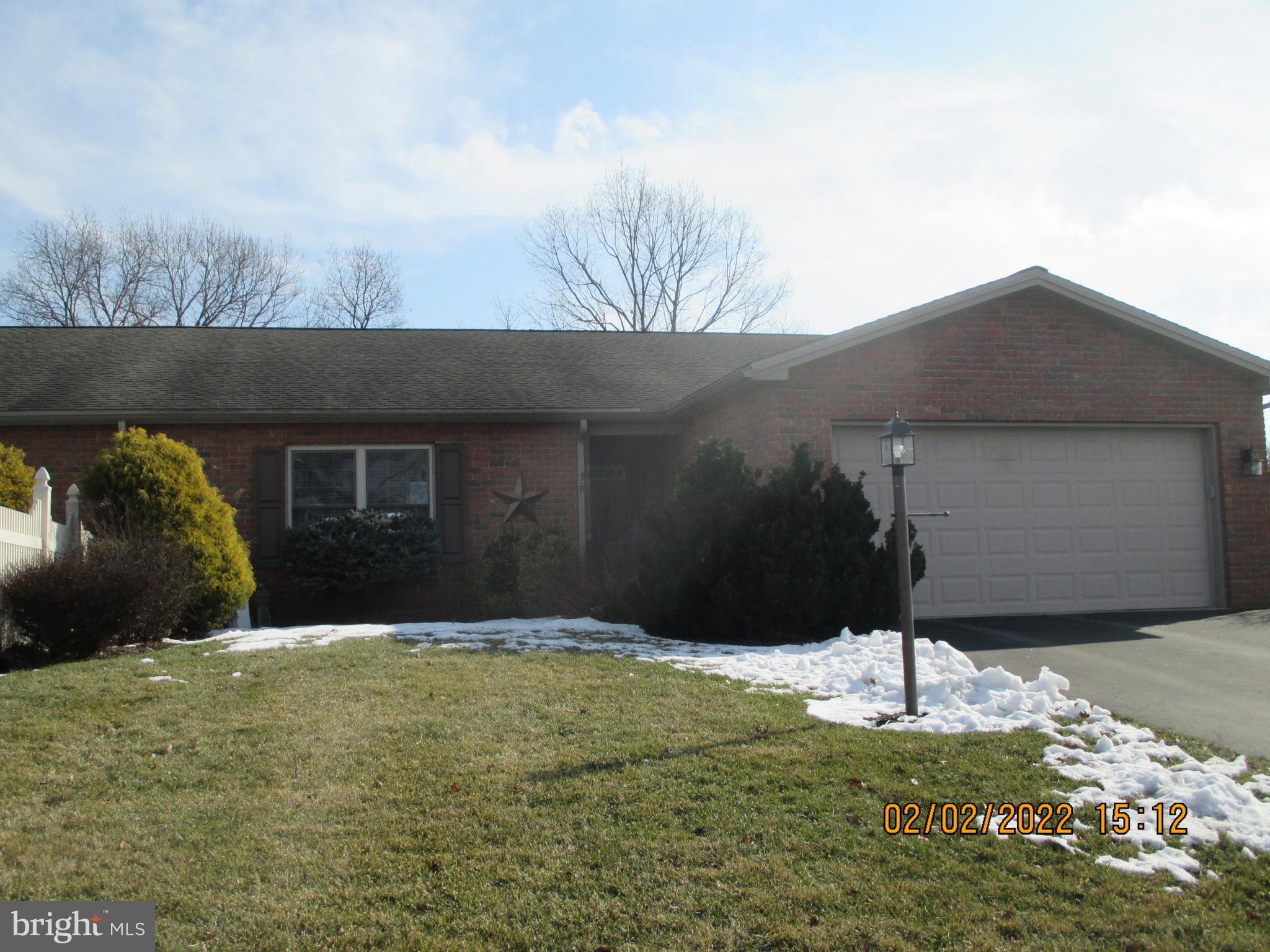 Looking to downsize or moving up and still want room to entertain, then you need to see this attached ranch style duplex with everything you need on the main floor. The walkout LL is finished with family room with gas fireplace, kitchenette with bar, Den, 1/2 bath and storage area. Enjoy the outdoors on the covered trek deck off the dining area or the paver patio out of the walkout family room, storage shed and vinyl fenced in rear yard for the pet.