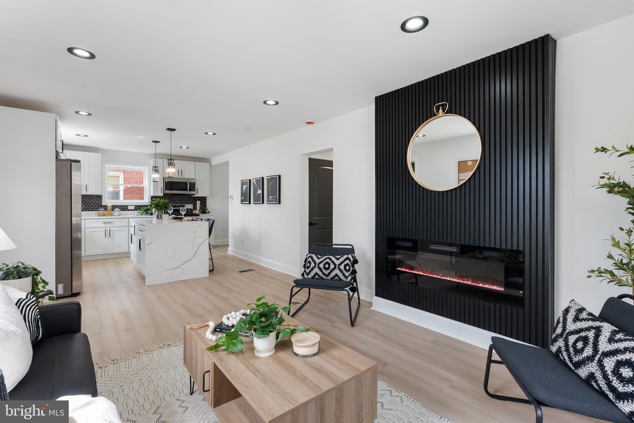 KENILWORTH PARK - Residential