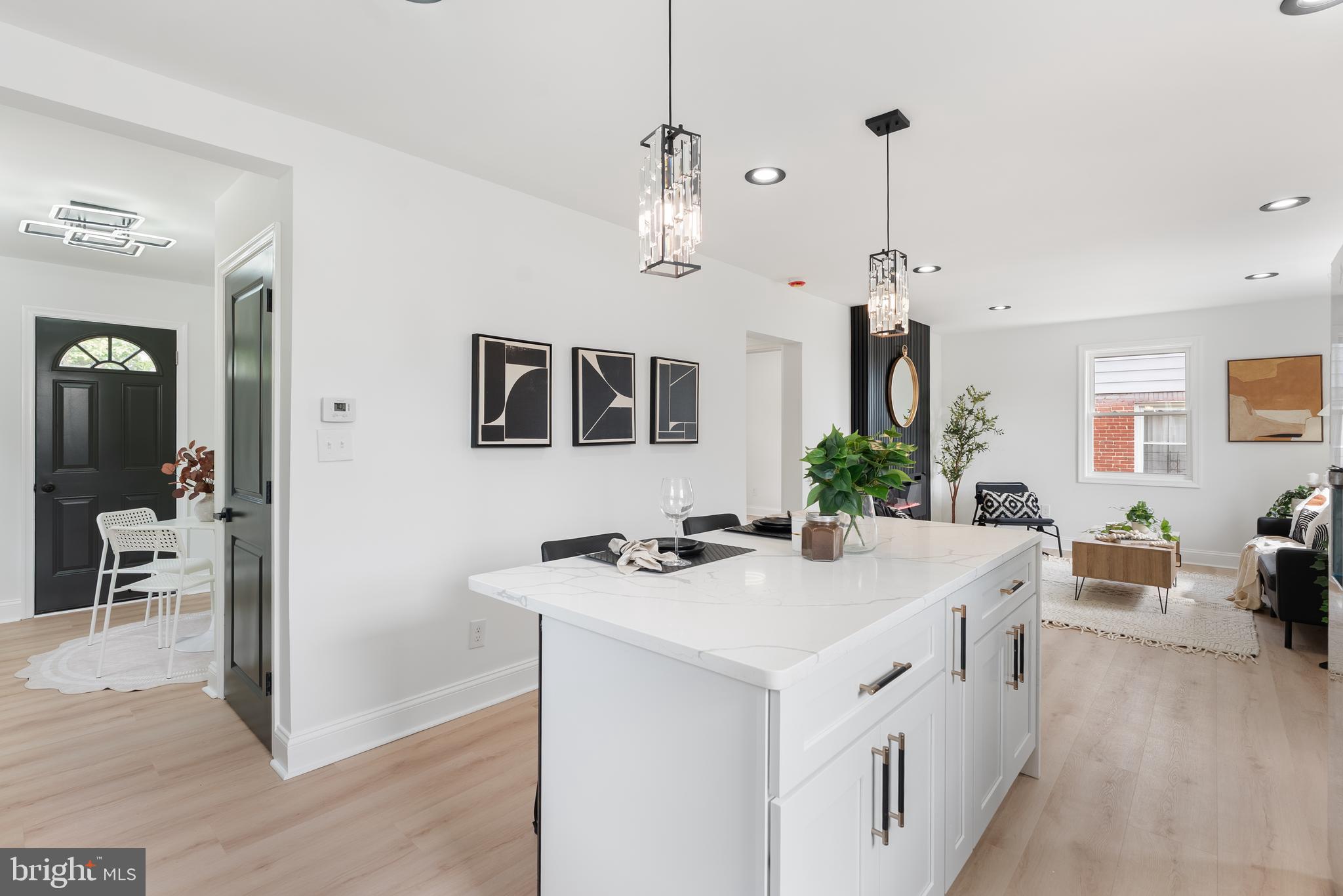 KENILWORTH PARK - Residential