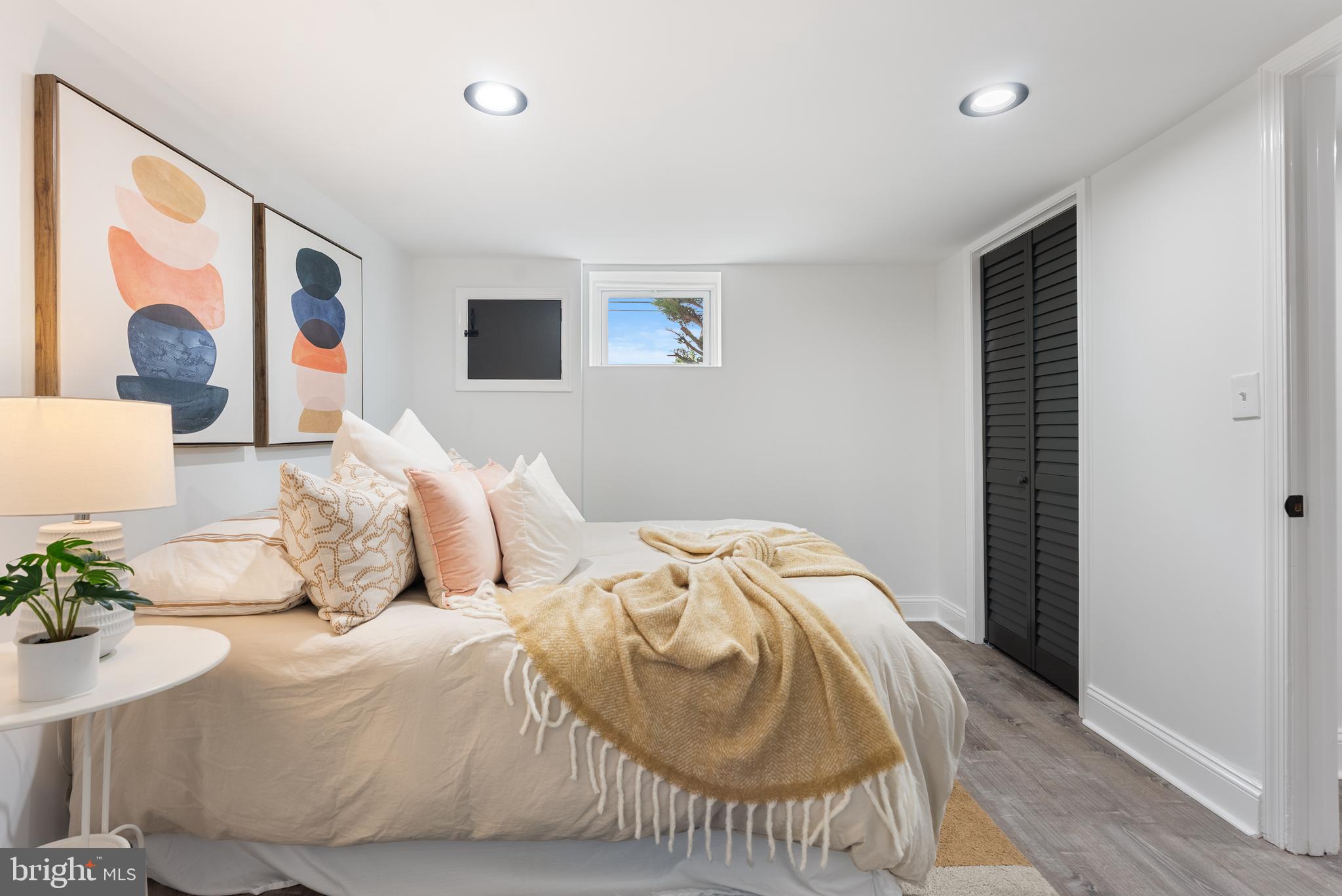 KENILWORTH PARK - Residential