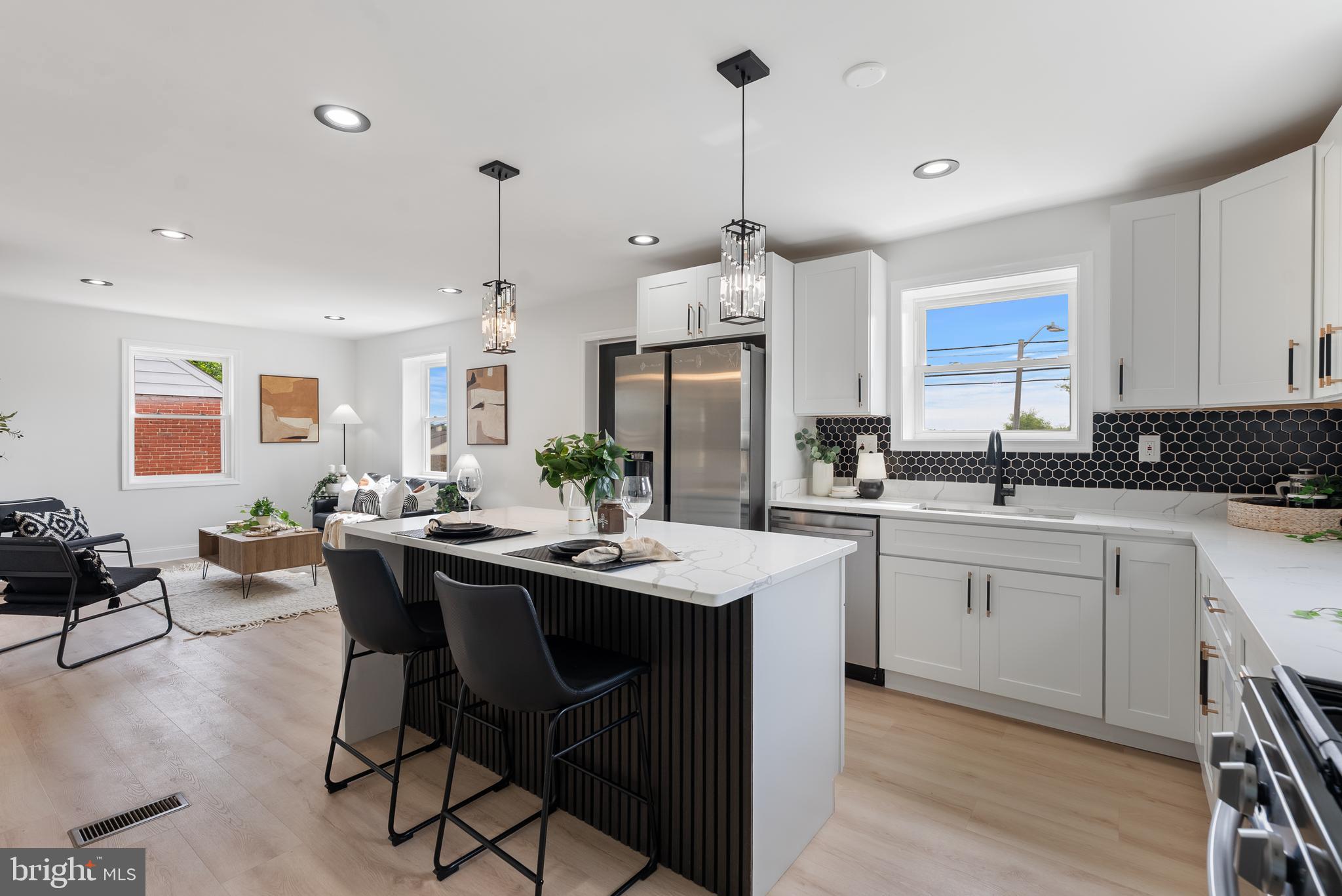 KENILWORTH PARK - Residential
