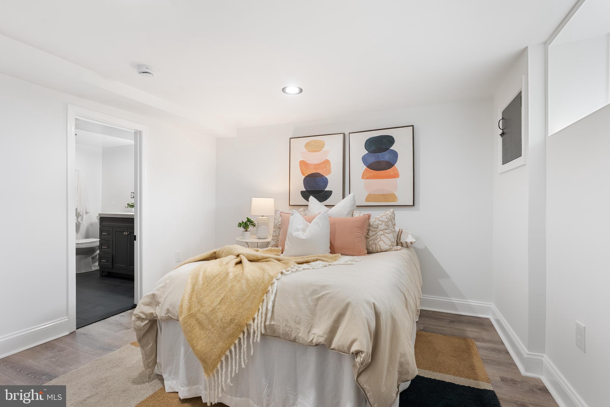 KENILWORTH PARK - Residential