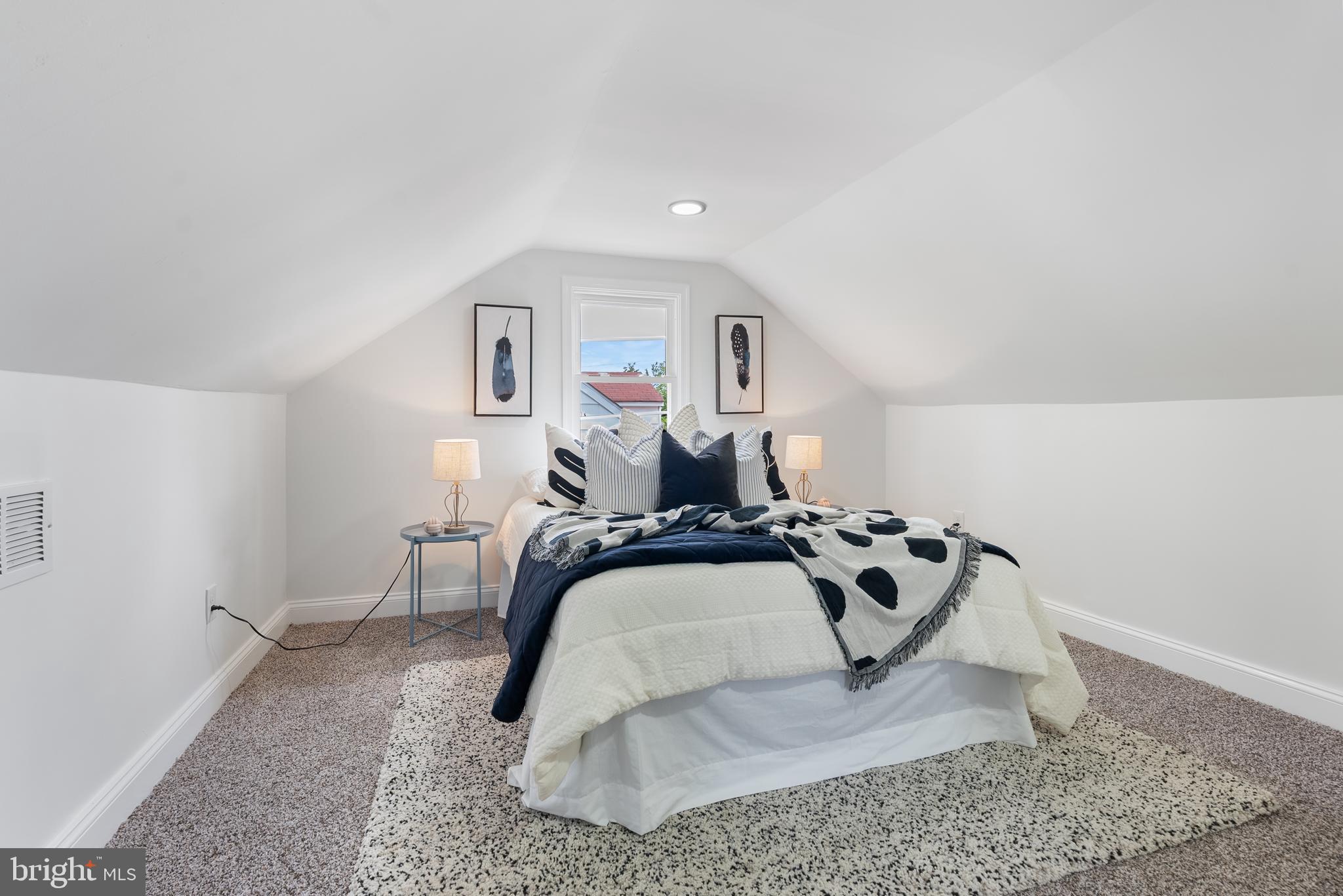 KENILWORTH PARK - Residential