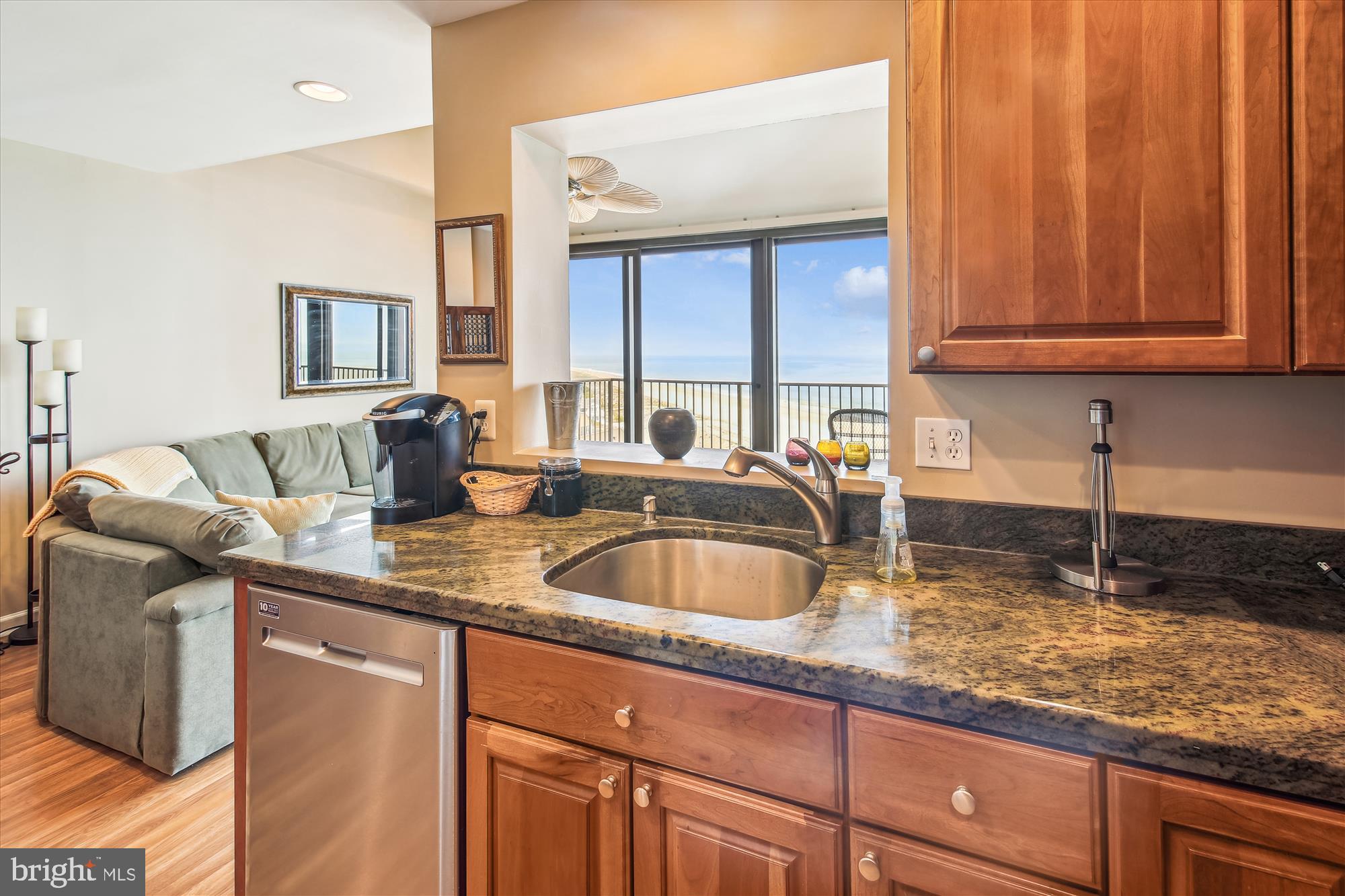 SEA COLONY EAST - Residential