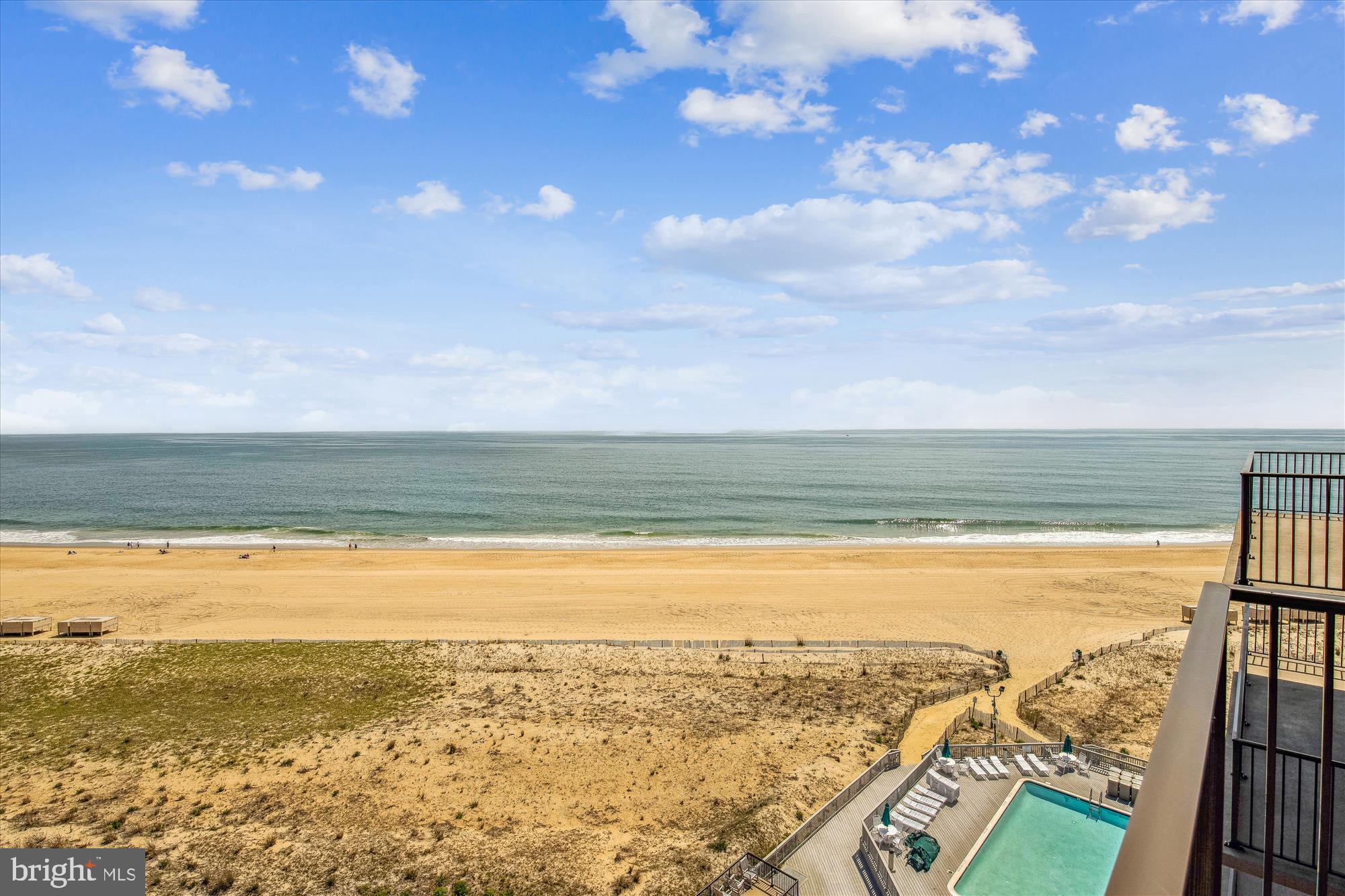 SEA COLONY EAST - Residential