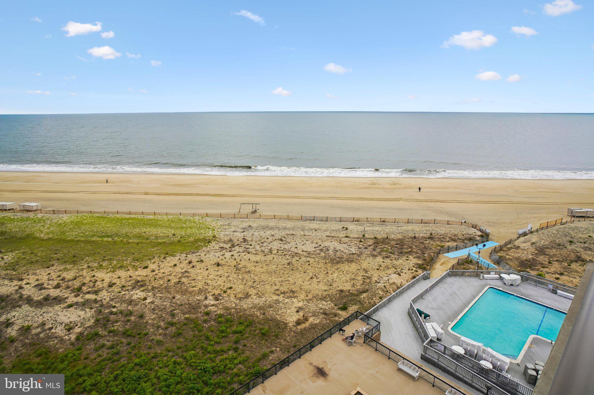 SEA COLONY EAST - Residential