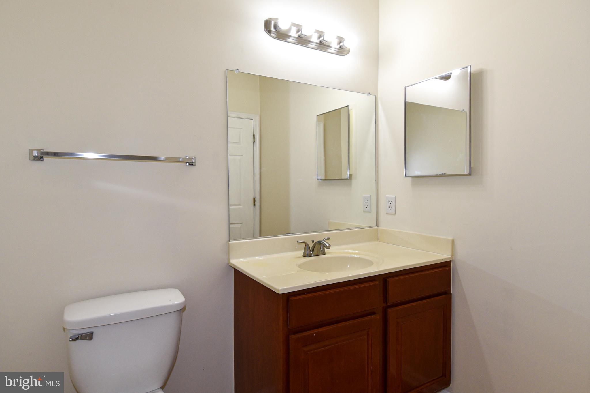KINGSVIEW VILLAGE - Residential