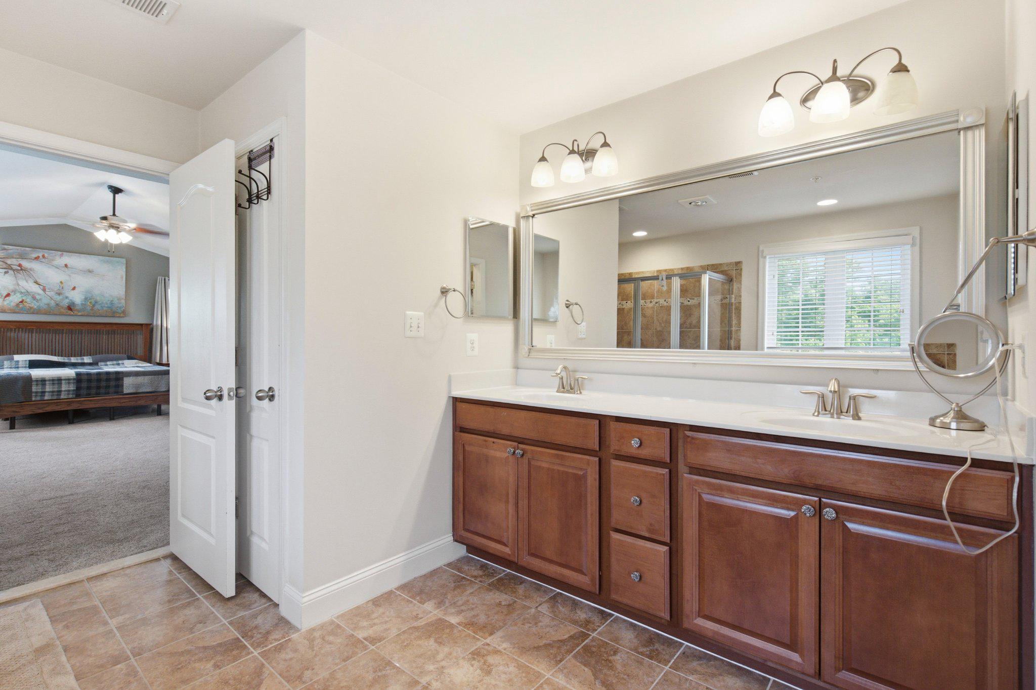 VINCENT FARM - Residential