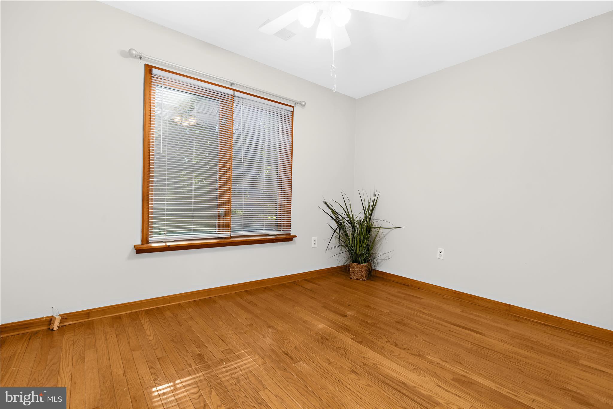 KENT ISLAND ESTATES - Residential