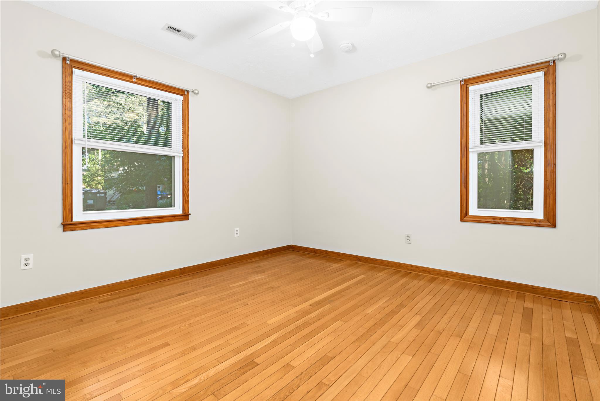 KENT ISLAND ESTATES - Residential