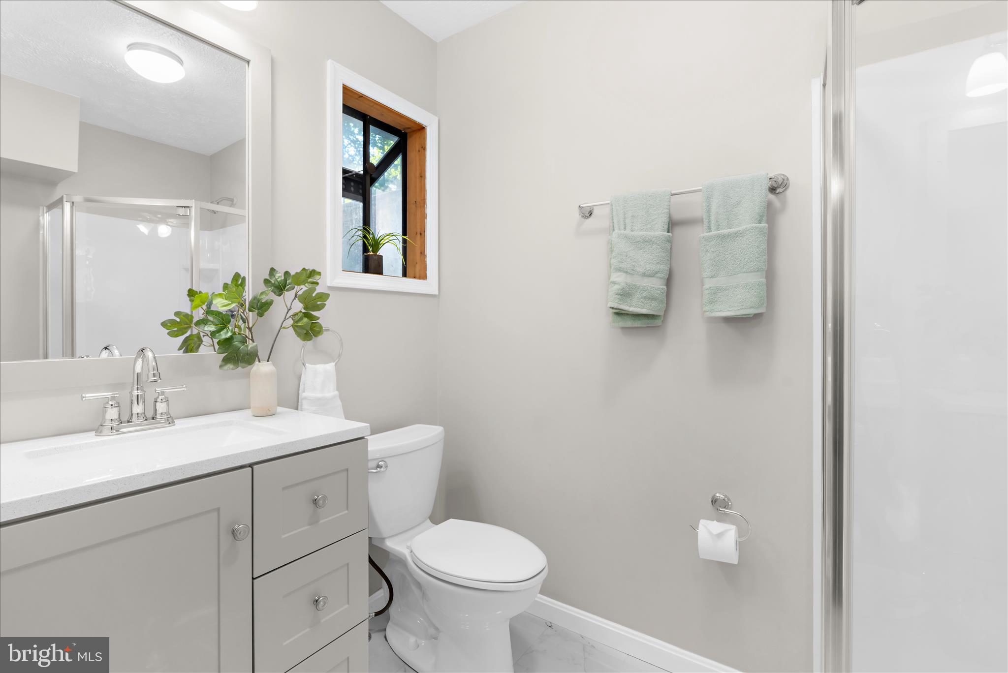 KENT ISLAND ESTATES - Residential
