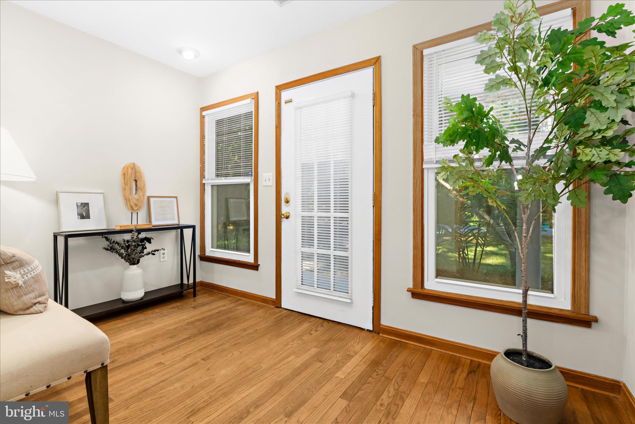 KENT ISLAND ESTATES - Residential
