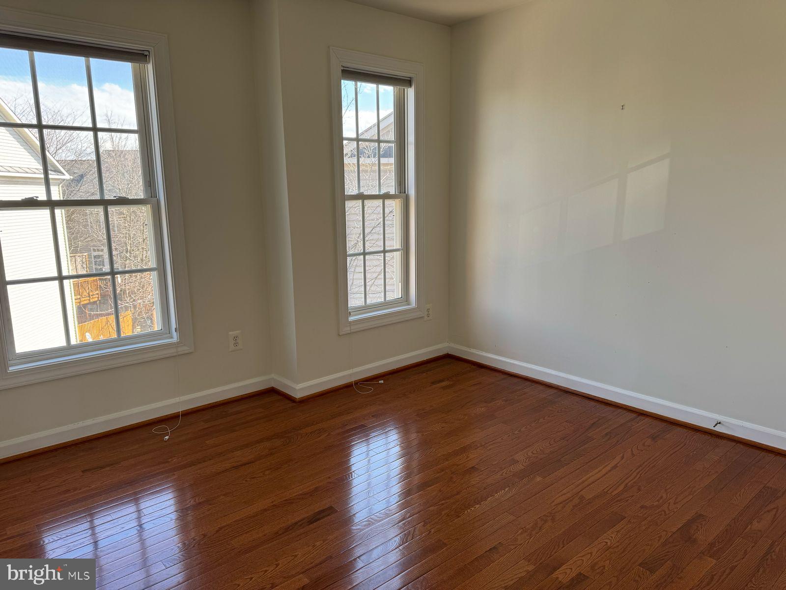 LAUREL CREST - Residential Lease