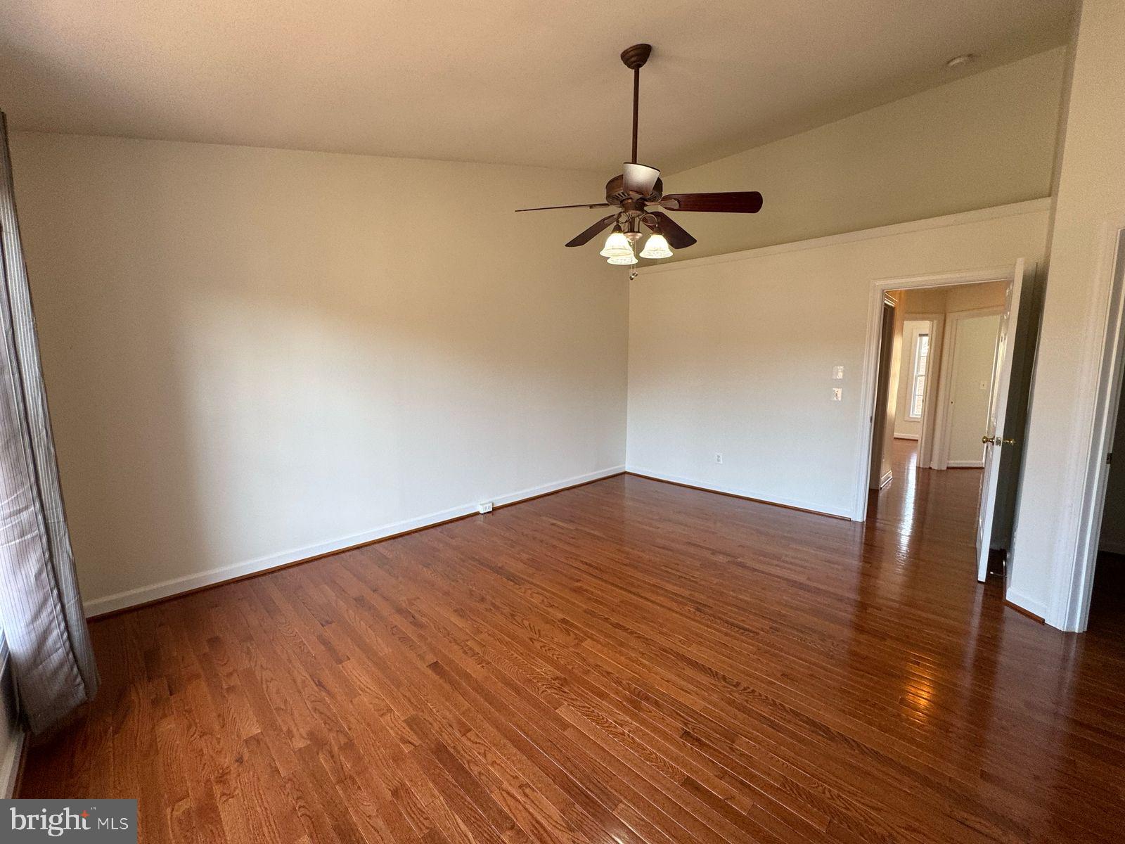 LAUREL CREST - Residential Lease