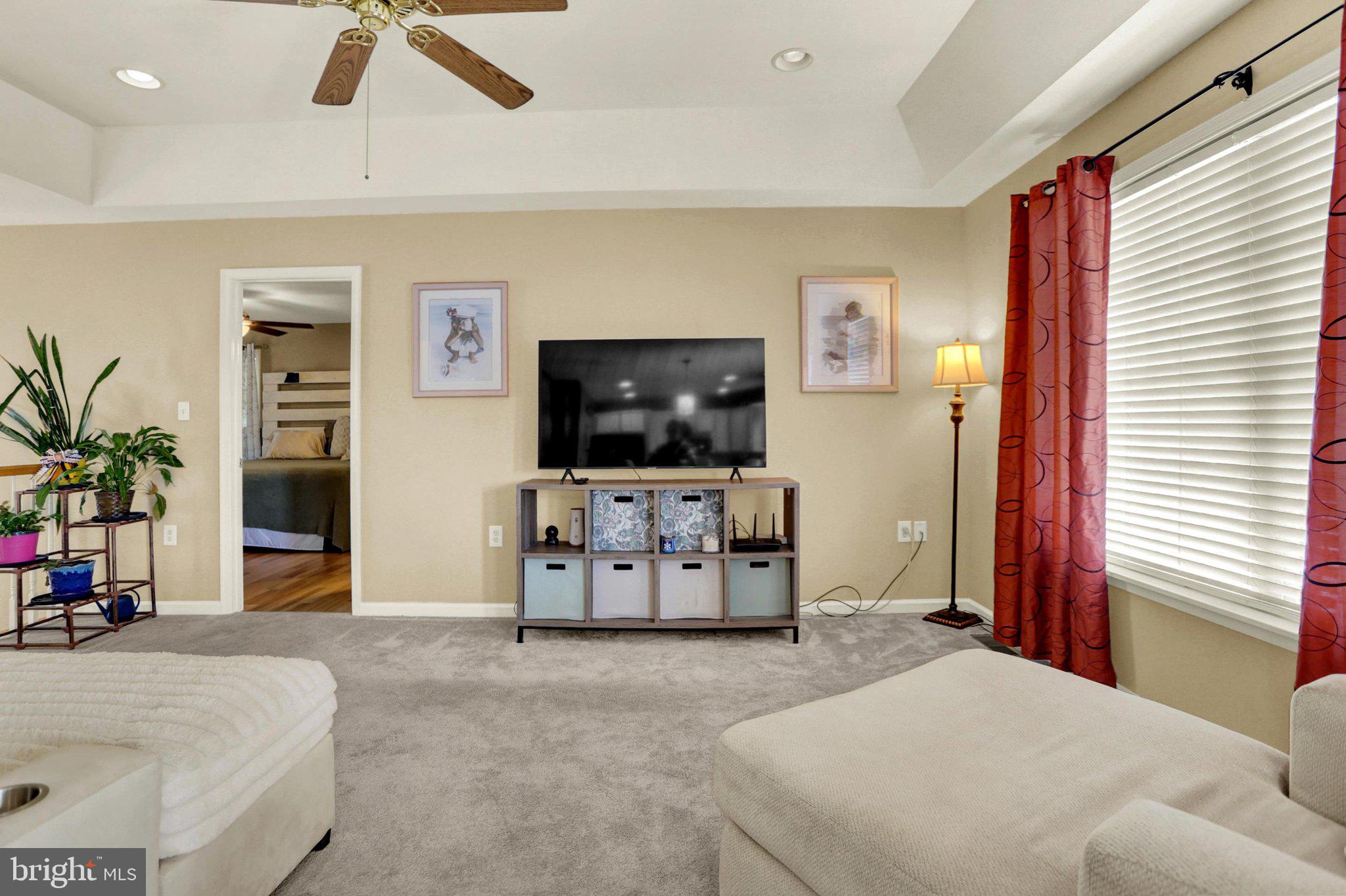 CLOVER CROSSING - Residential