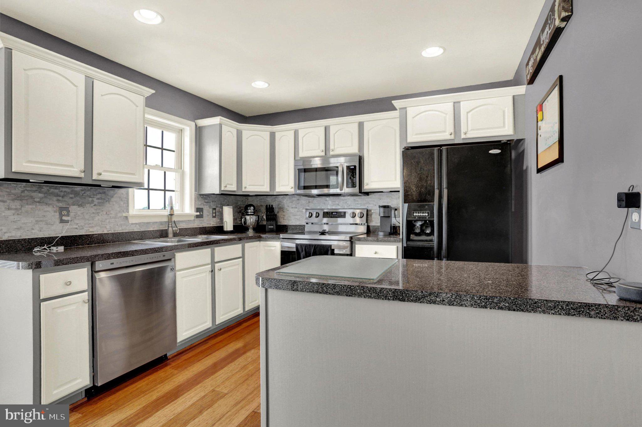 CLOVER CROSSING - Residential