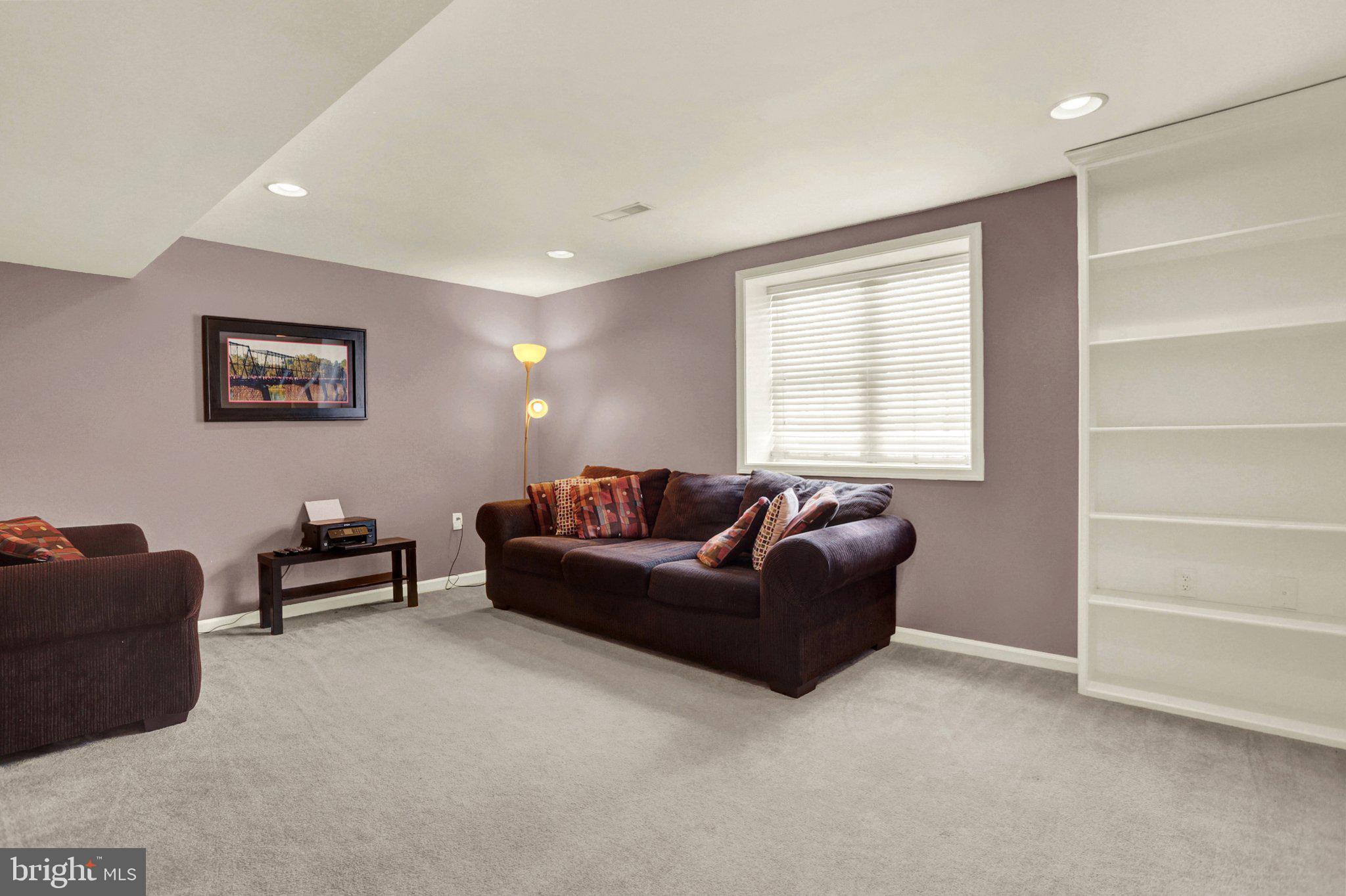 CLOVER CROSSING - Residential