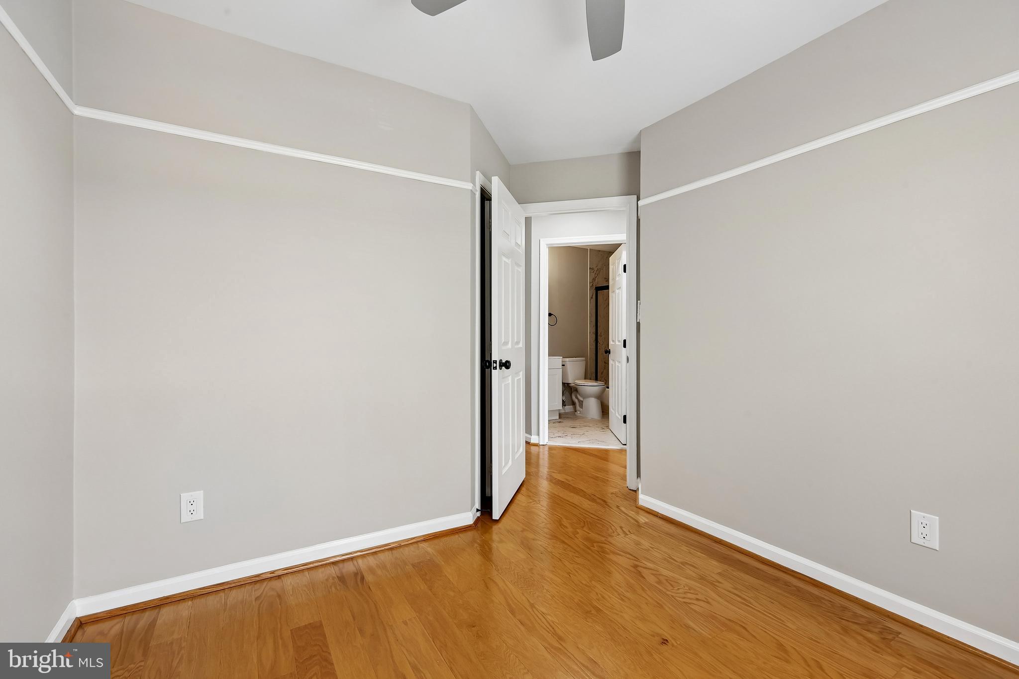 WELLESLEY - Residential