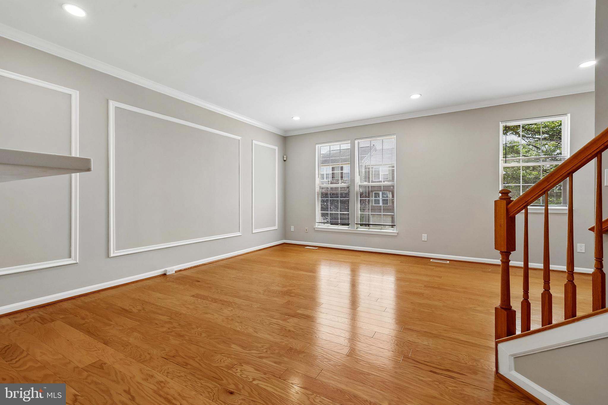 WELLESLEY - Residential