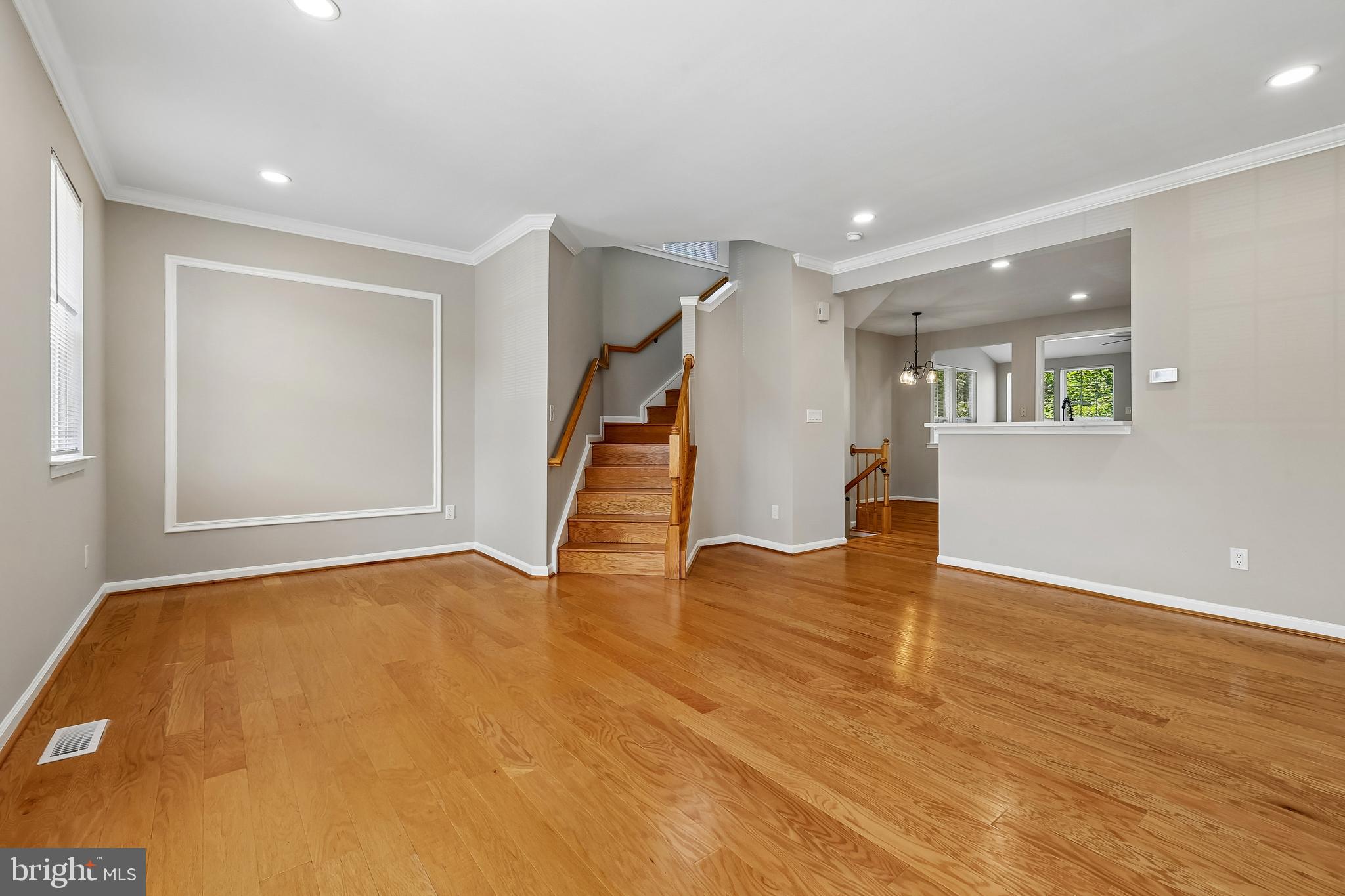 WELLESLEY - Residential
