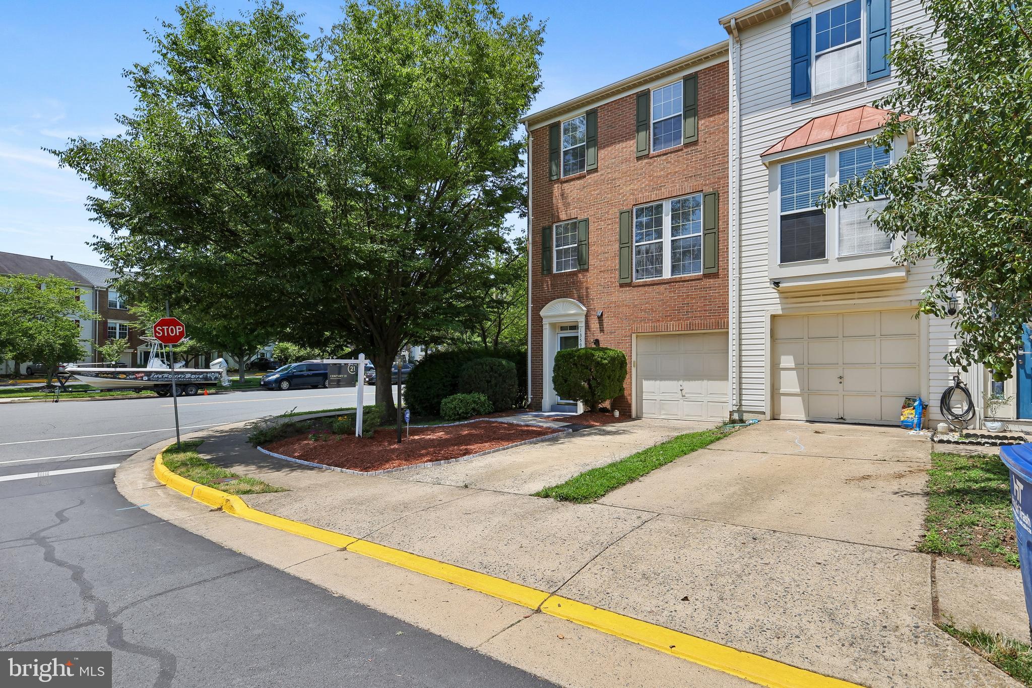 WELLESLEY - Residential