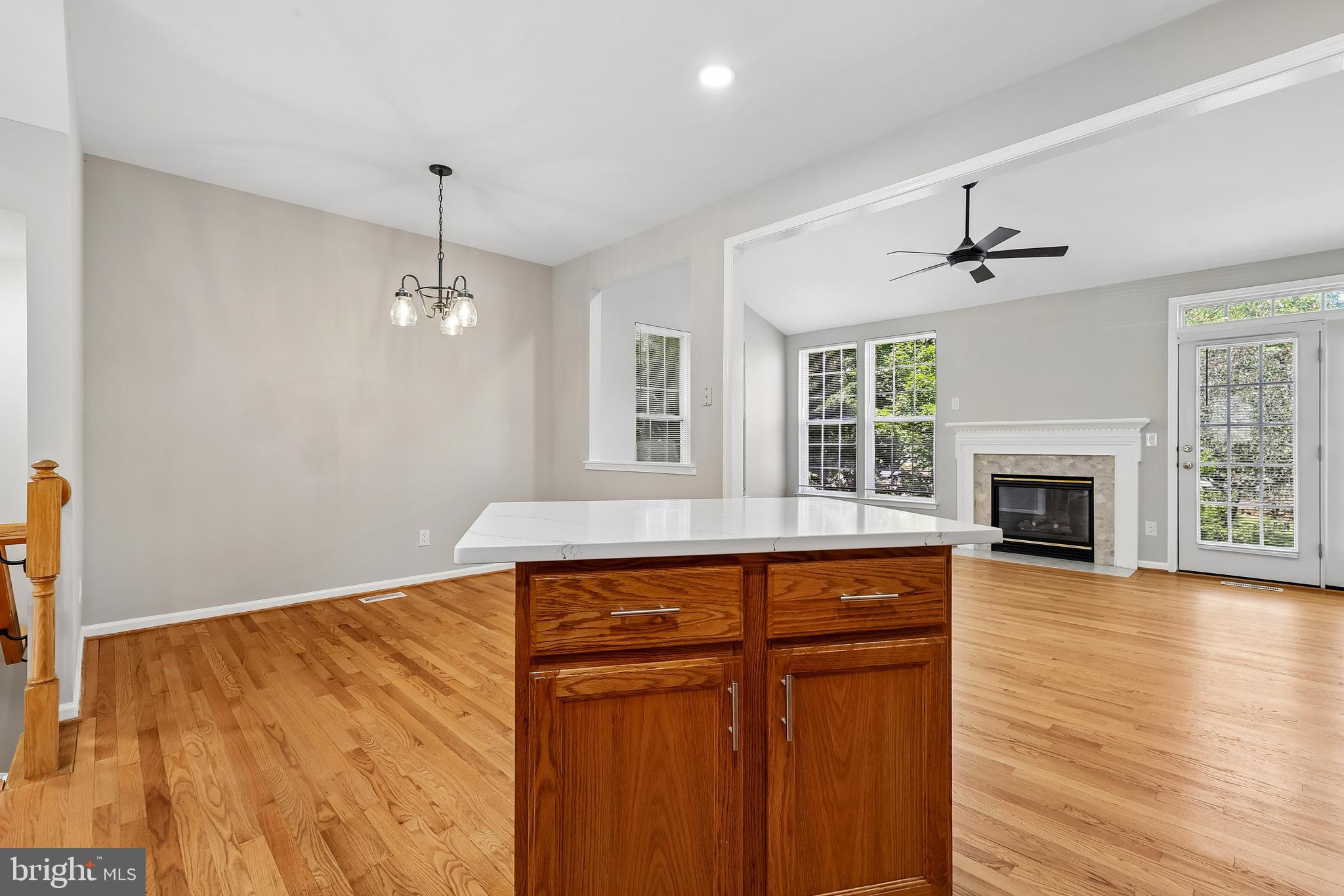 WELLESLEY - Residential