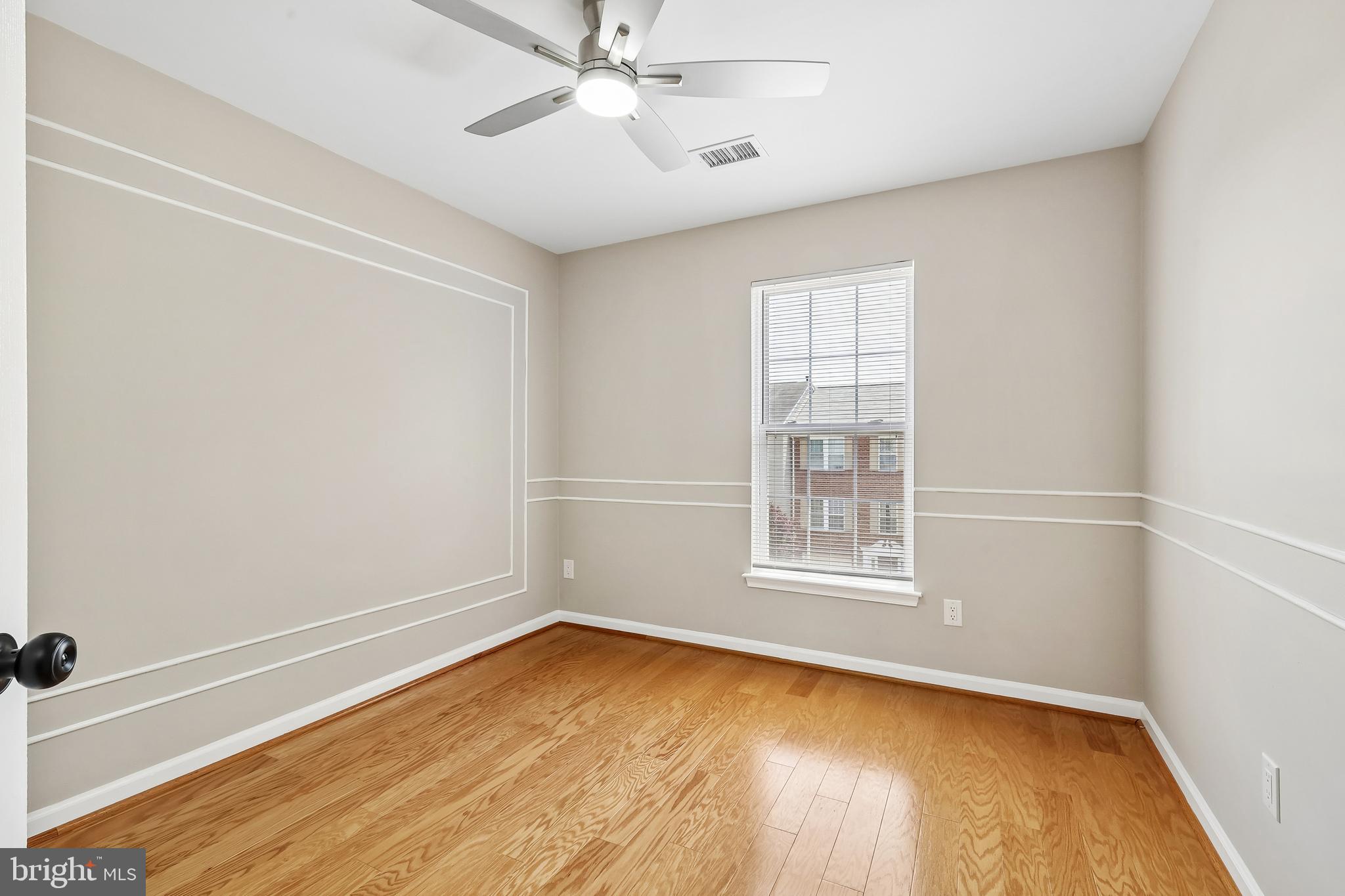 WELLESLEY - Residential