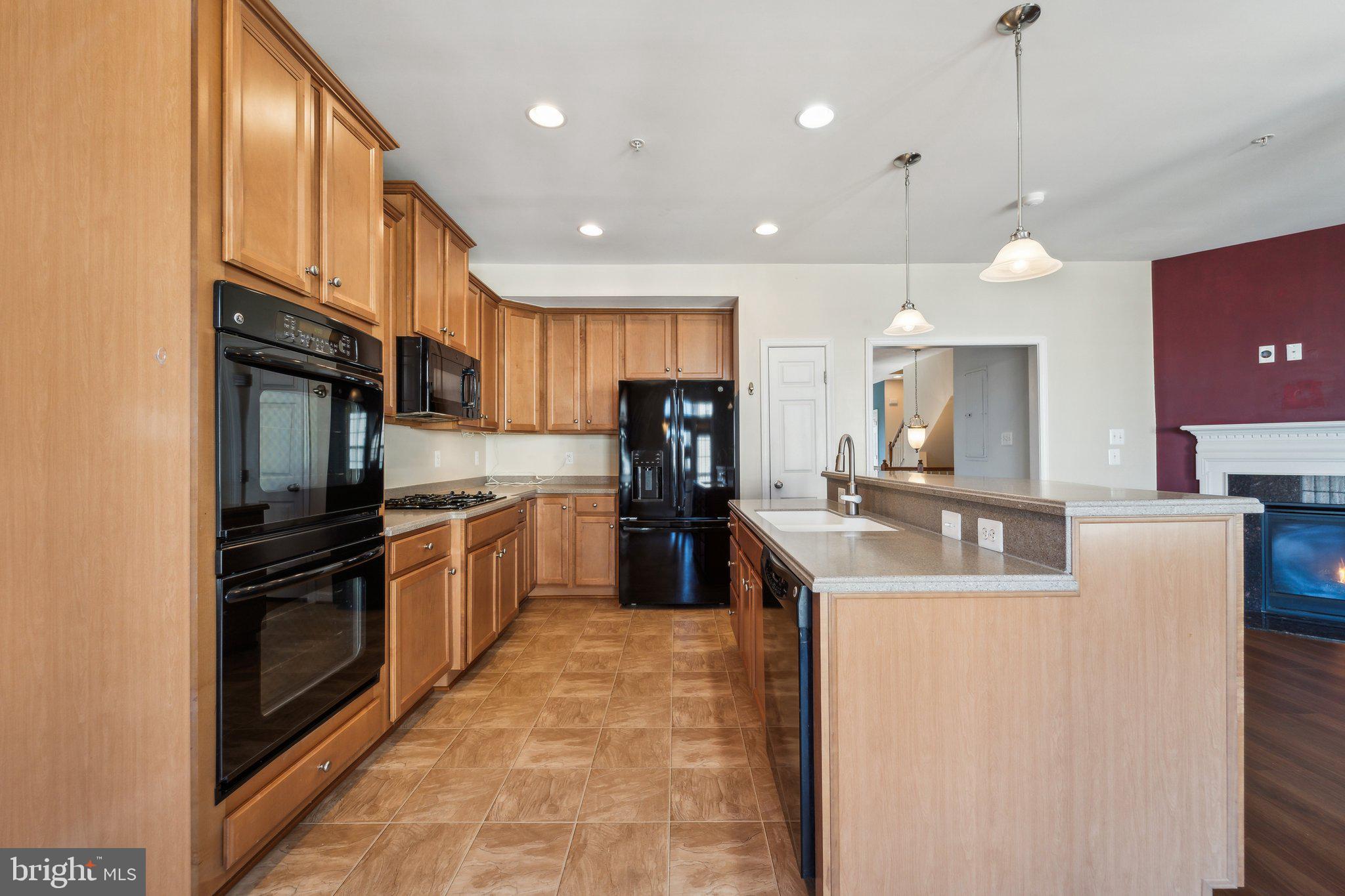 POTOMAC CLUB - Residential