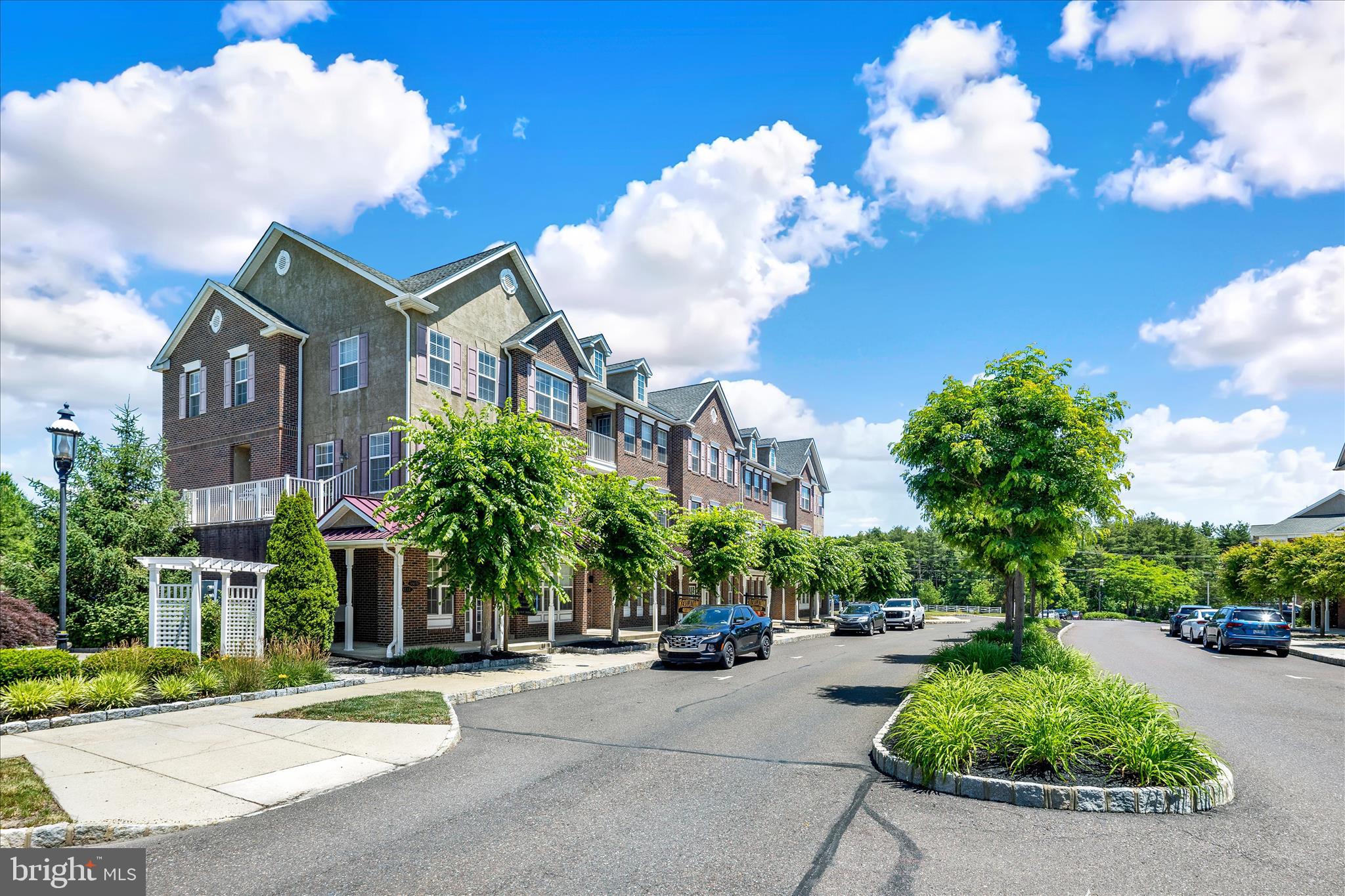 BILTMORE ESTATES - Residential