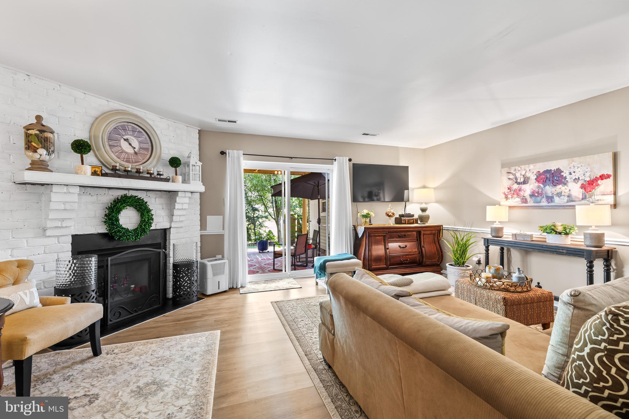 LOVETON FARMS - Residential