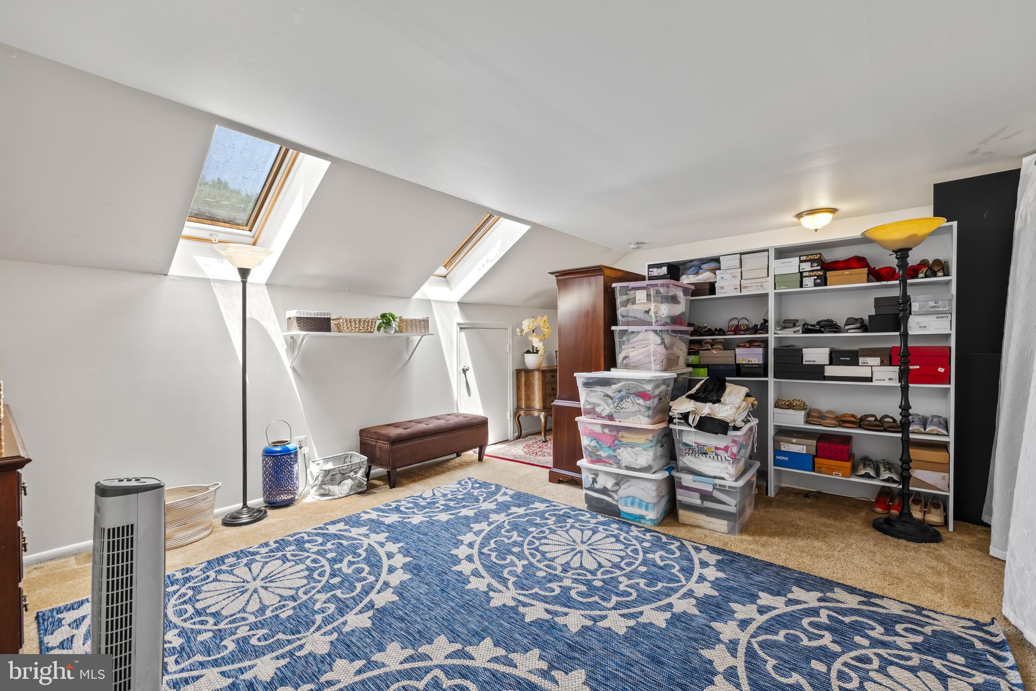 LOVETON FARMS - Residential