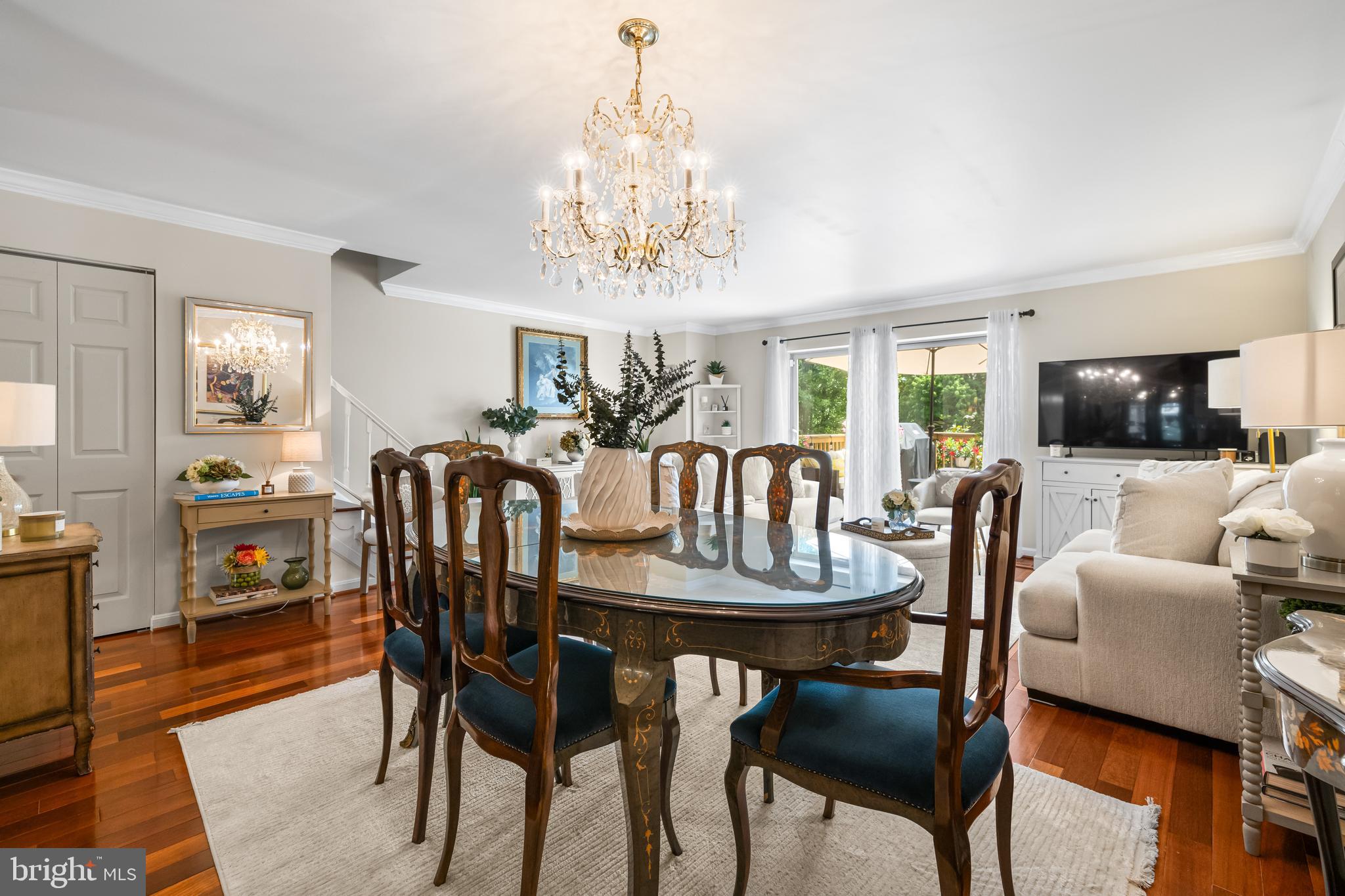 LOVETON FARMS - Residential