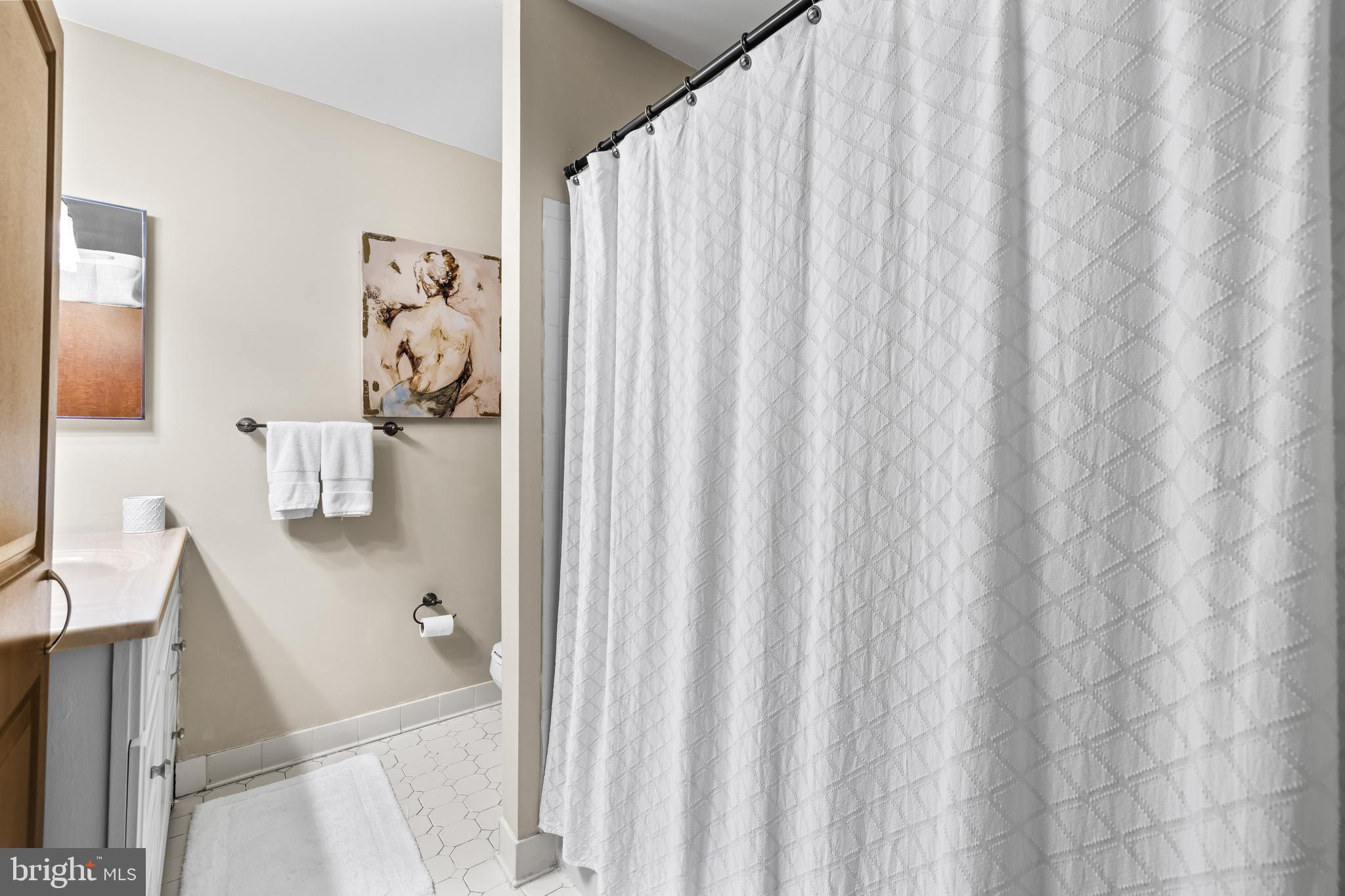 LOVETON FARMS - Residential