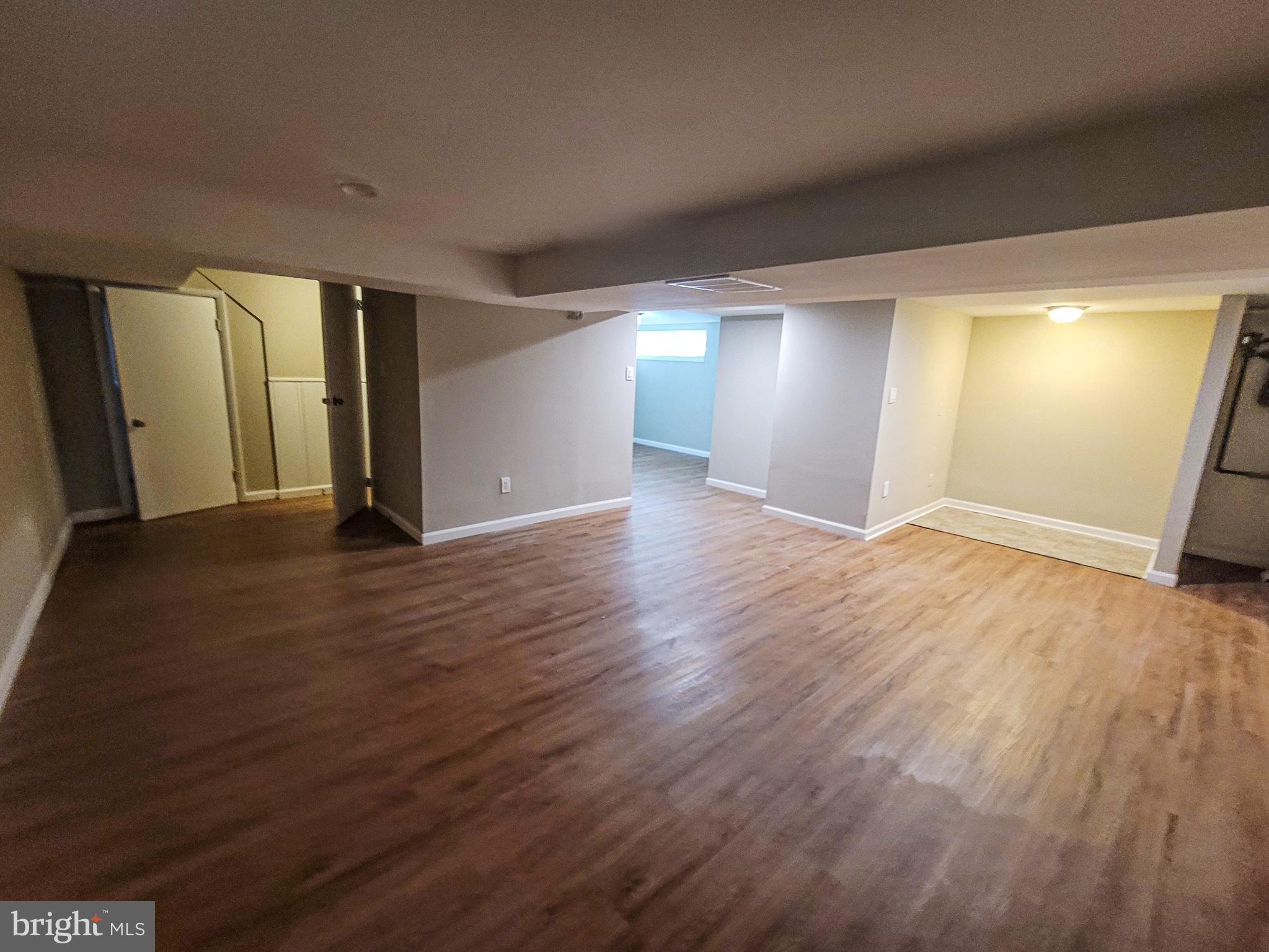 ROYAL ACRES - Residential