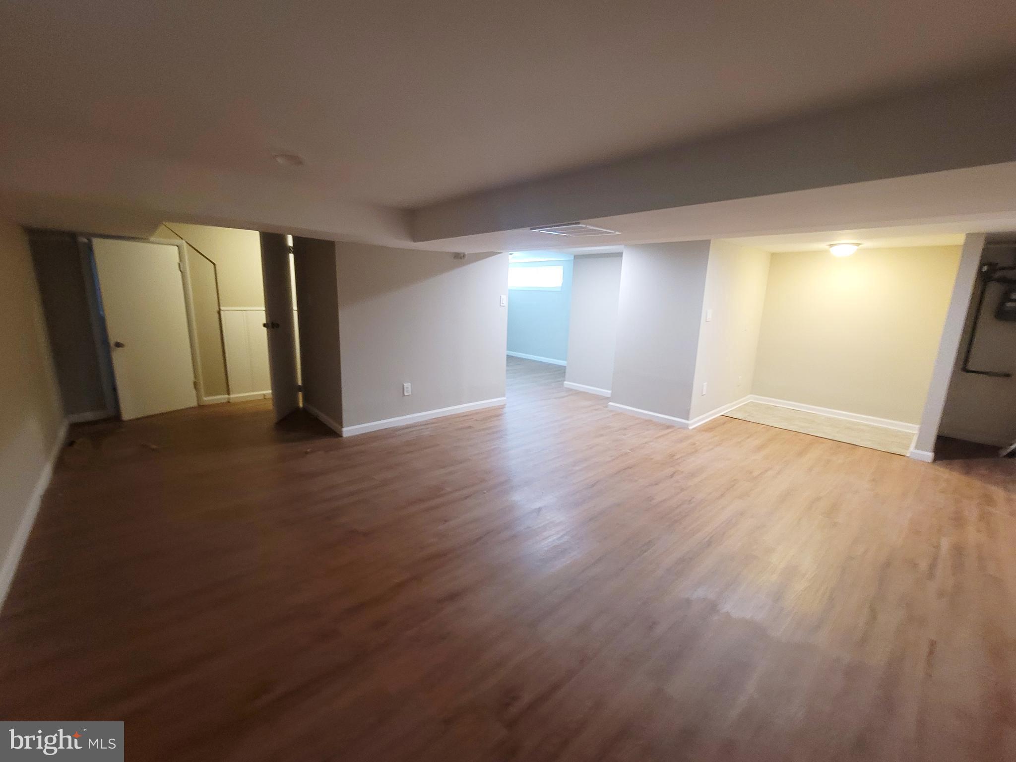 ROYAL ACRES - Residential