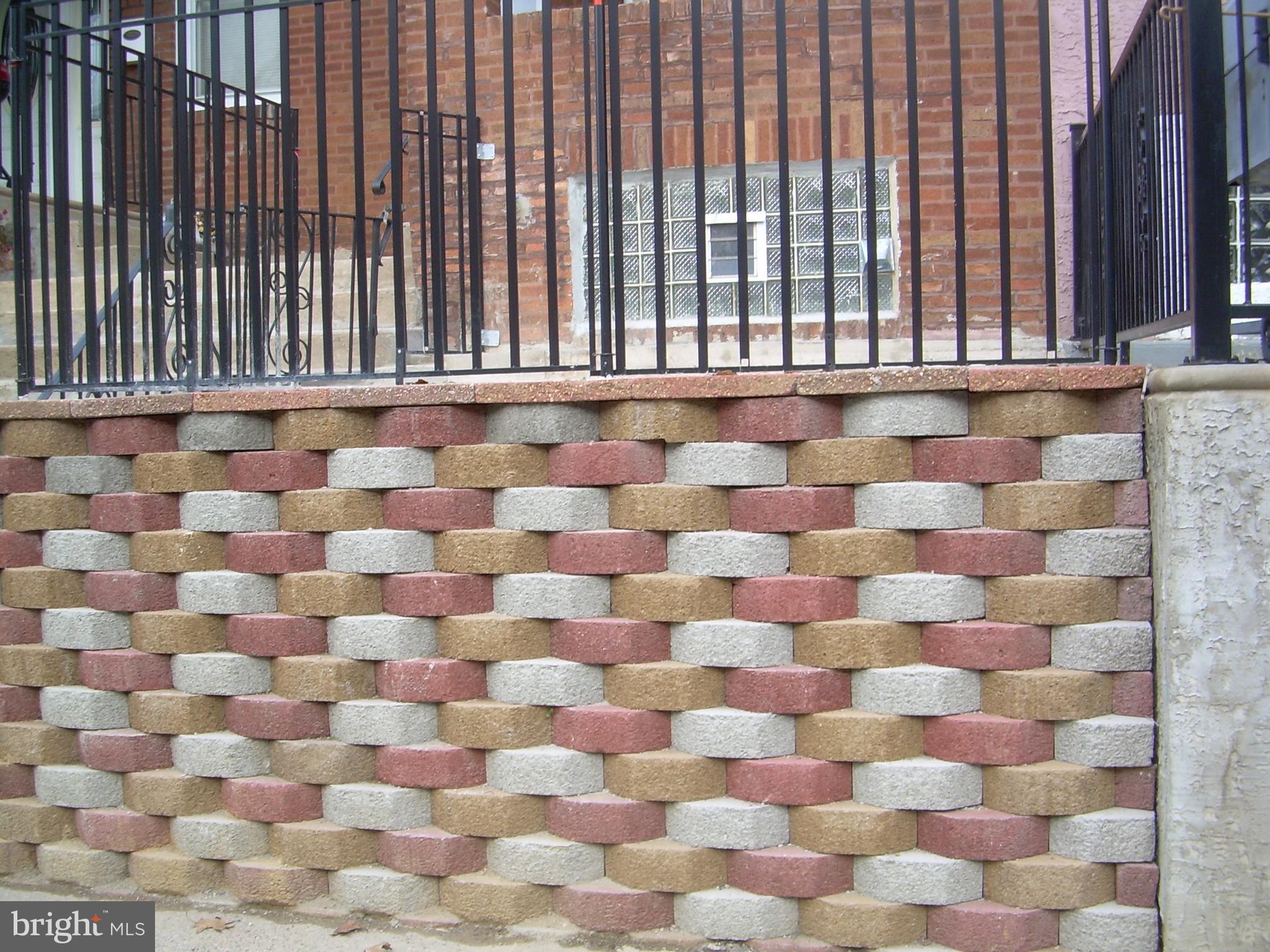 OXFORD CIRCLE - Residential